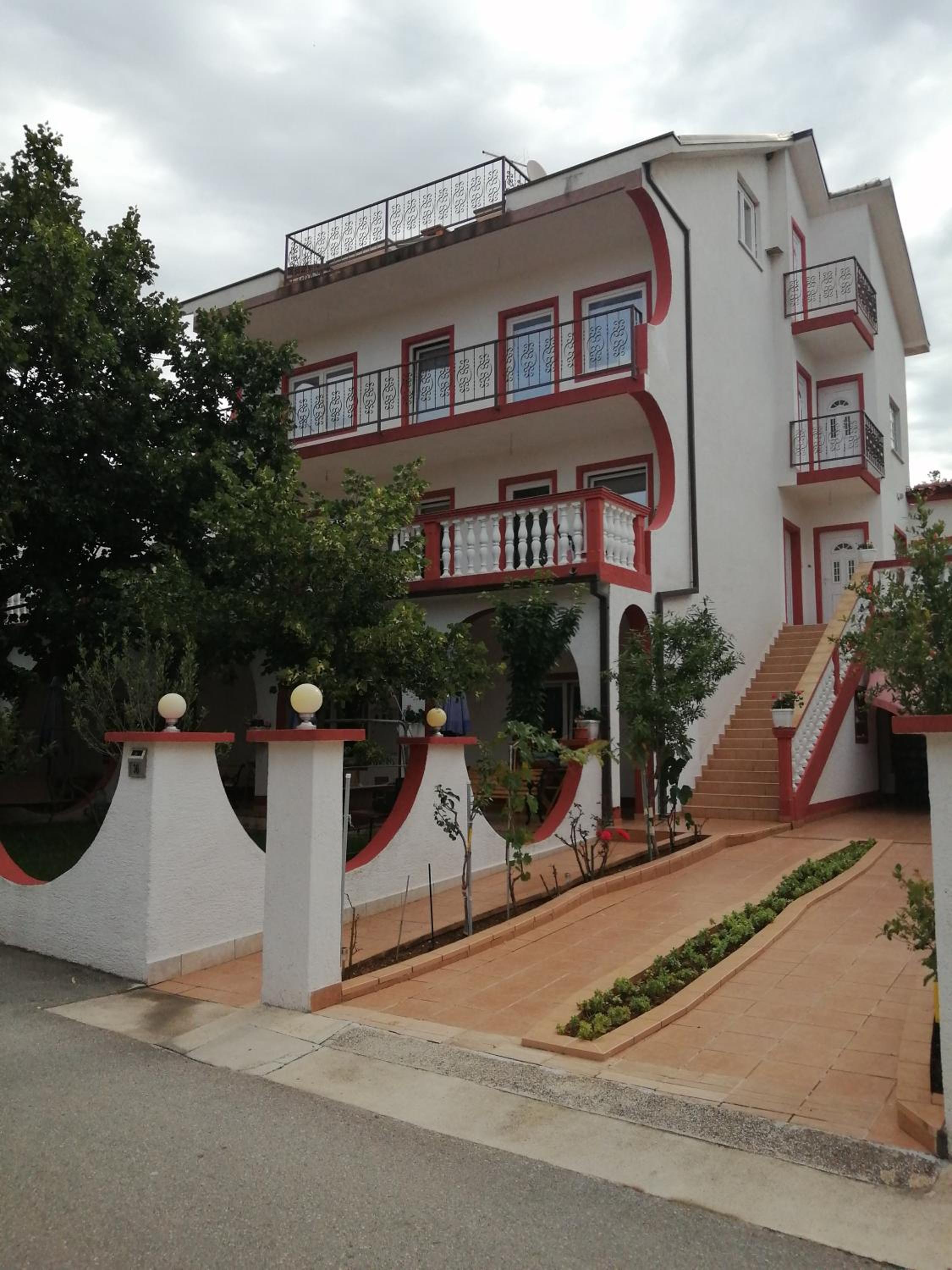 Apartmani Nina view 5