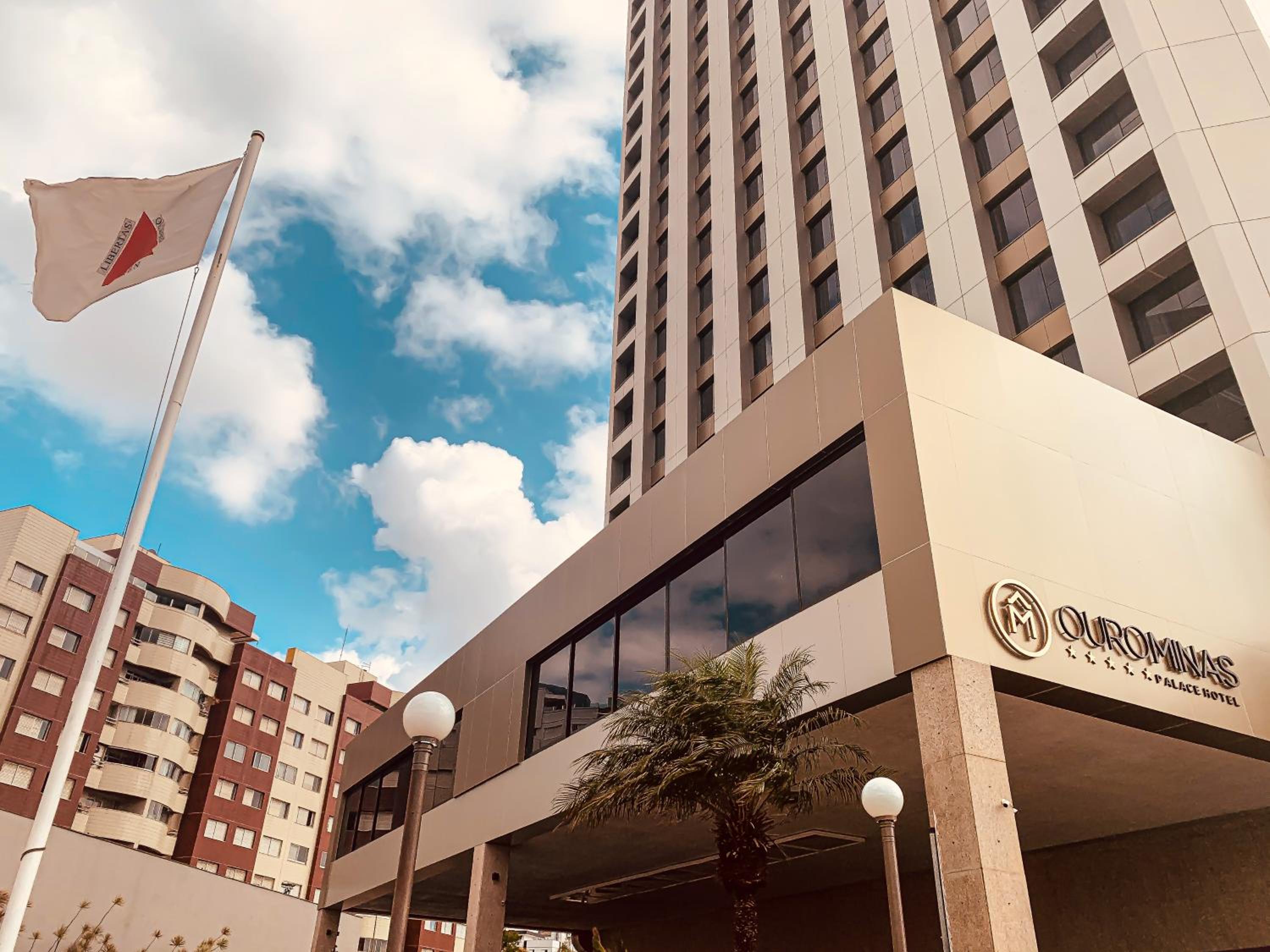 Hotel Ouro Minas Hotel Belo Horizonte, Dolce by Wyndham - Image 1