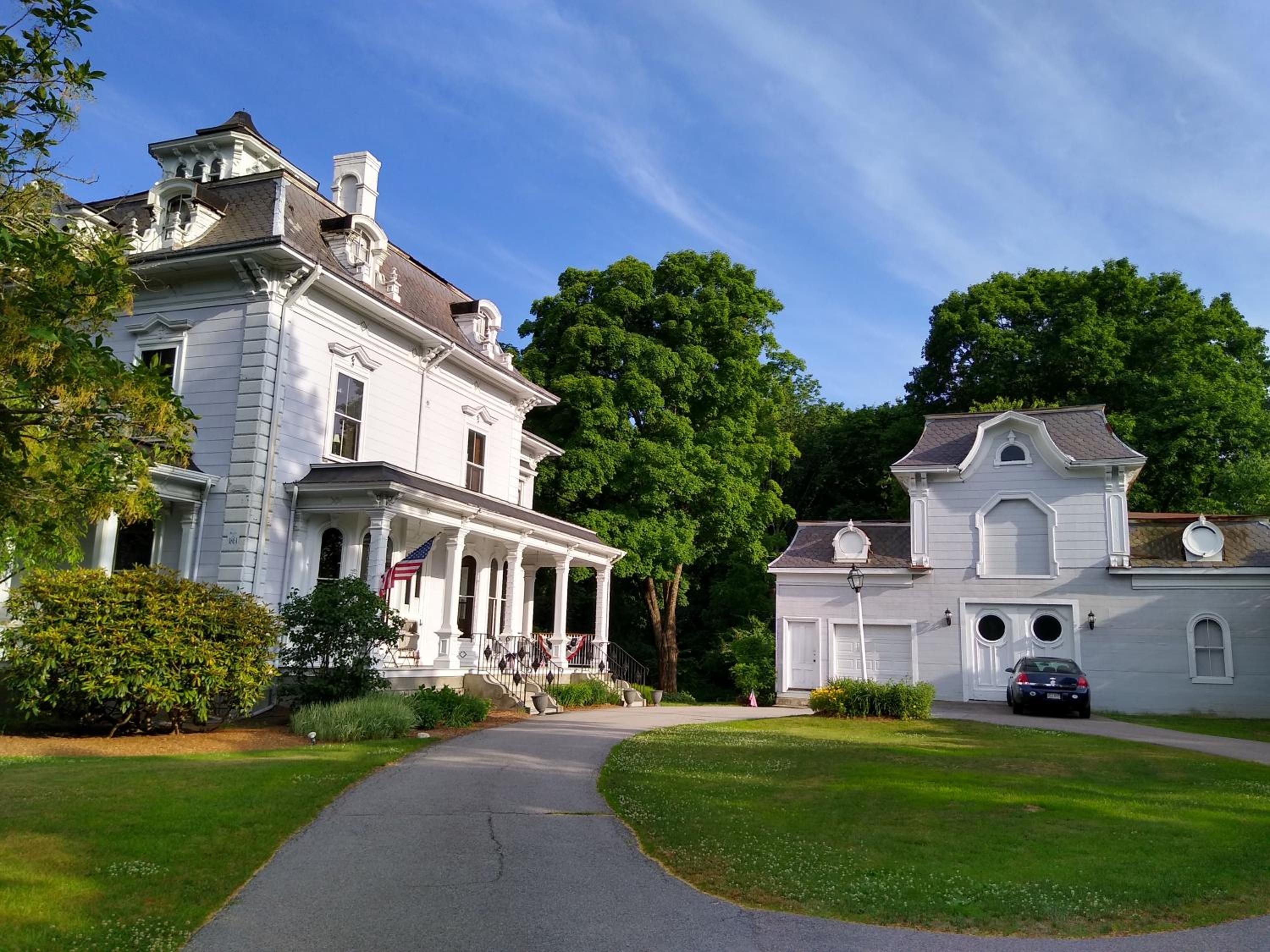 Proctor Mansion Inn view 2