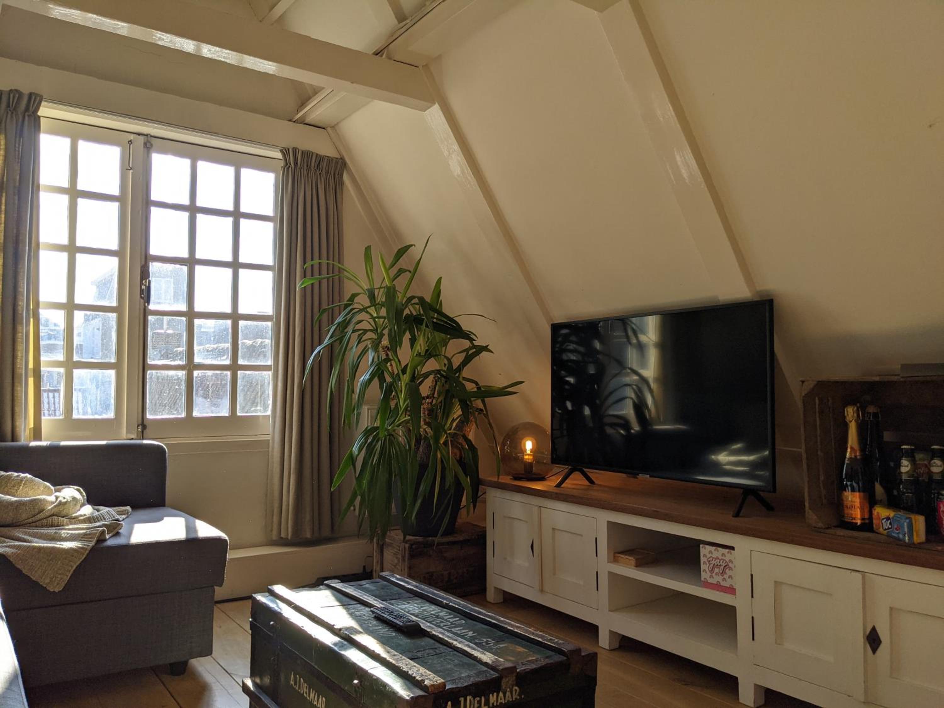 StoreStay DamSquare