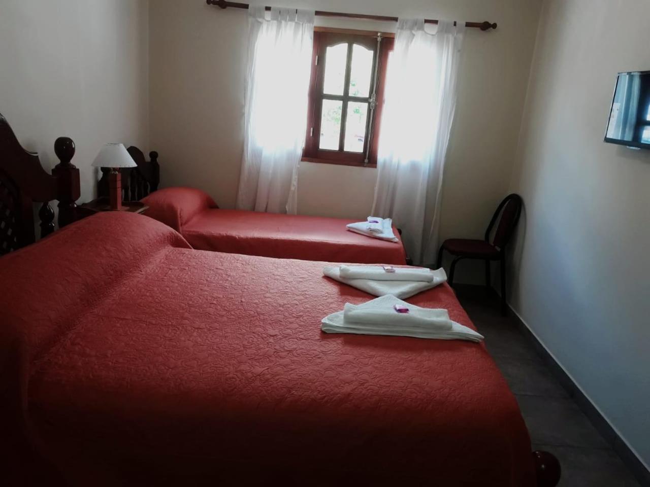 HOSTAL LA PLAZA IRUYA