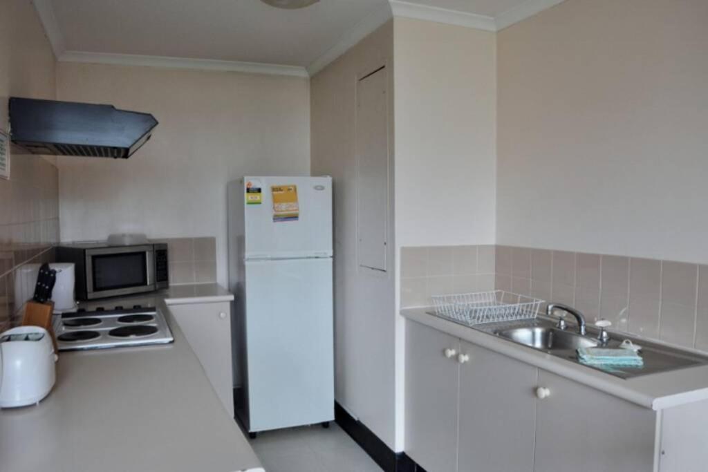 Accommodation Sydney City Centre - 2 Bedroom Pet Friendly Apartment with Hyde Park View