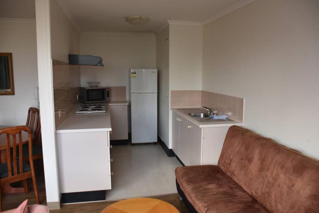Accommodation Sydney City Centre - 2 Bedroom Pet Friendly Apartment with Hyde Park View