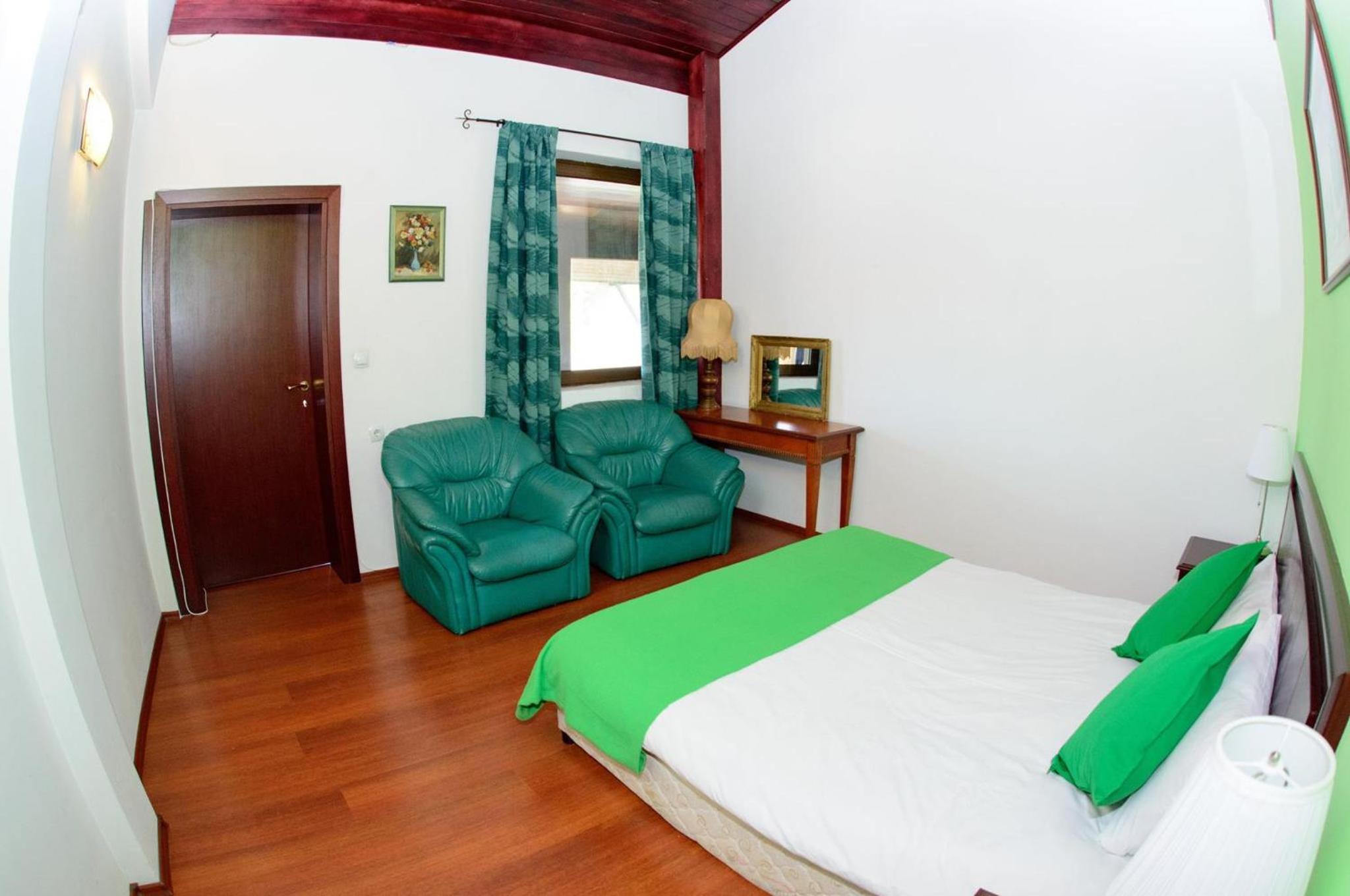 Self Catering Chalet Kulina