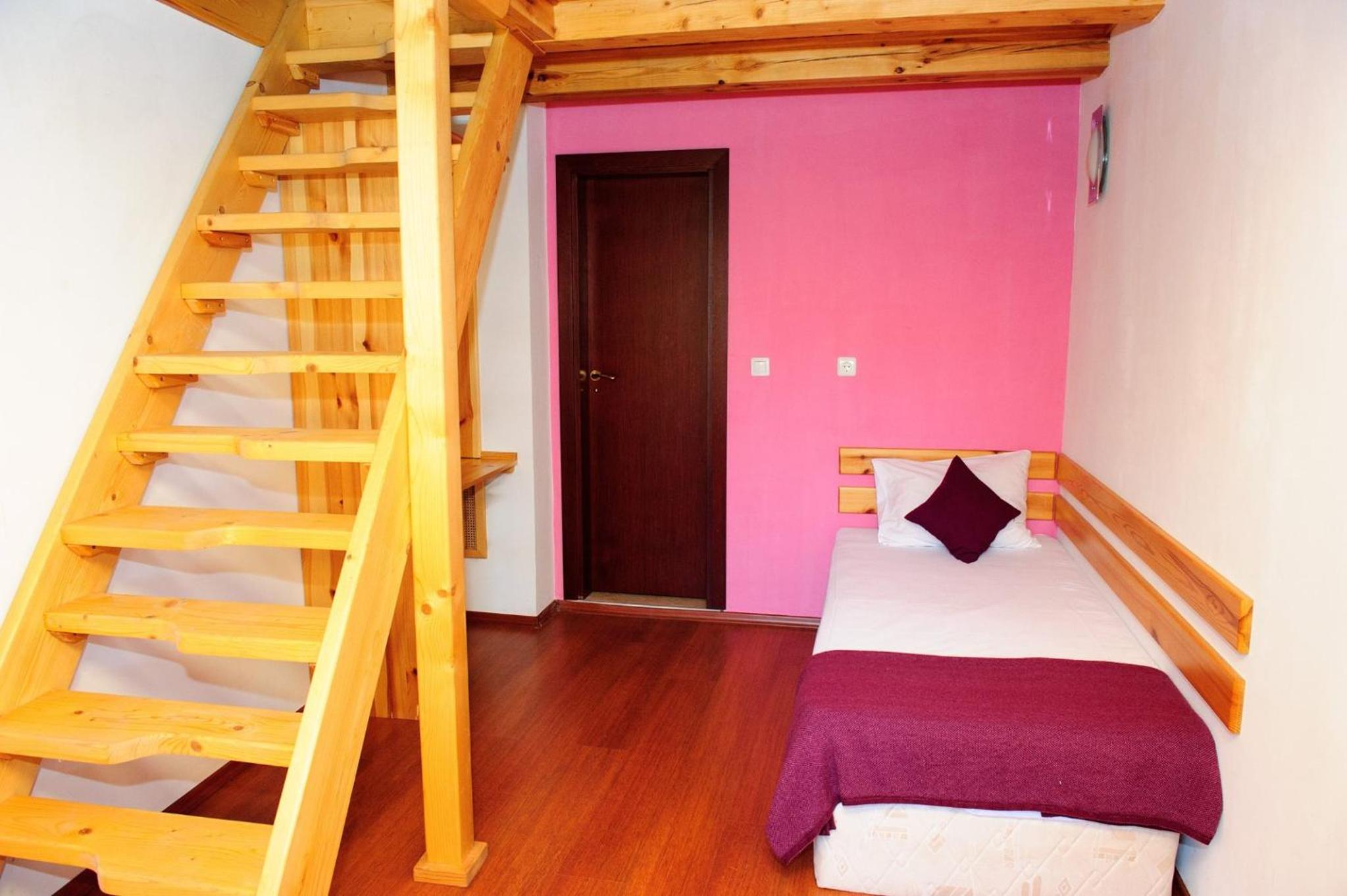 Self Catering Chalet Kulina