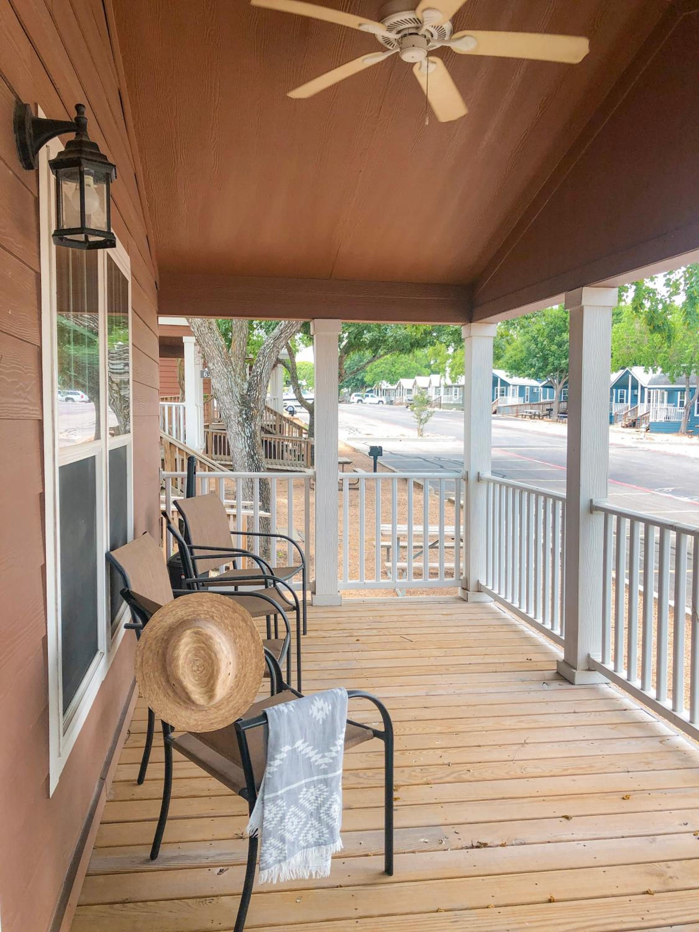 Hotel Sun Retreats Texas Hill Country - Image 1