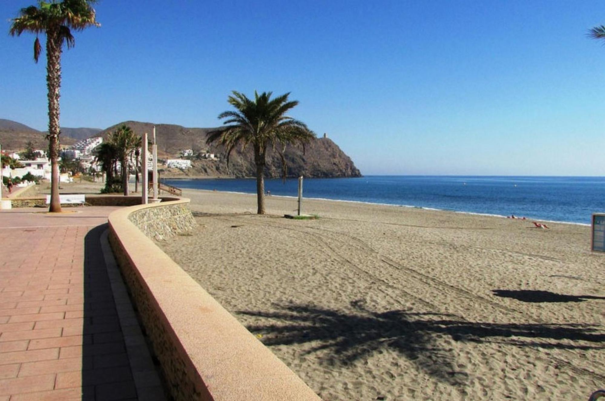 Pueblo Salinas de Vera Playa, precioso apartamento S, vistas piscina, WIFI