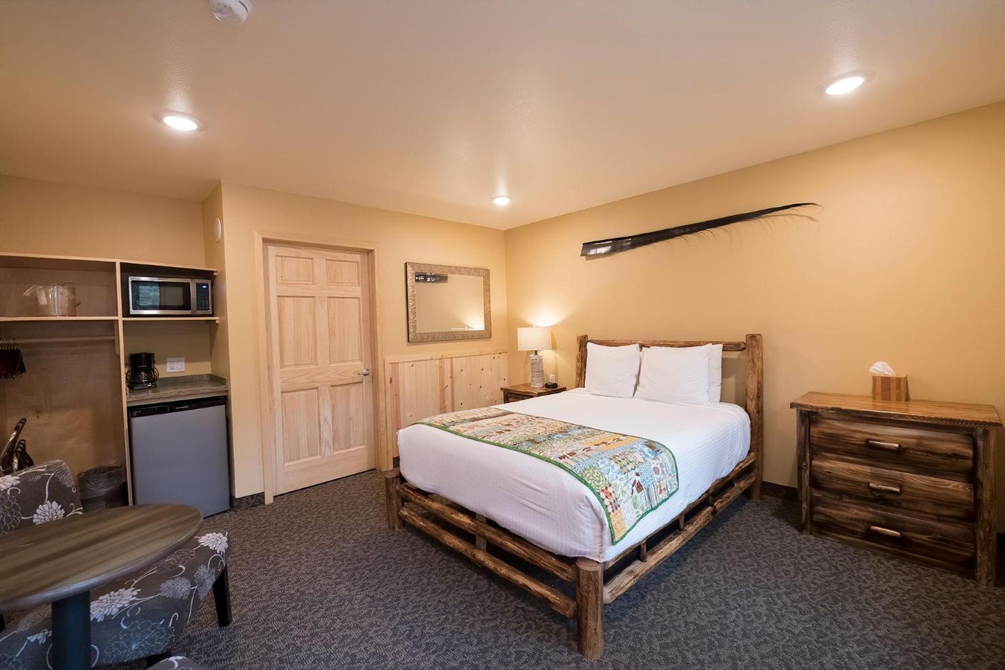 McKinley Creekside Cabins
