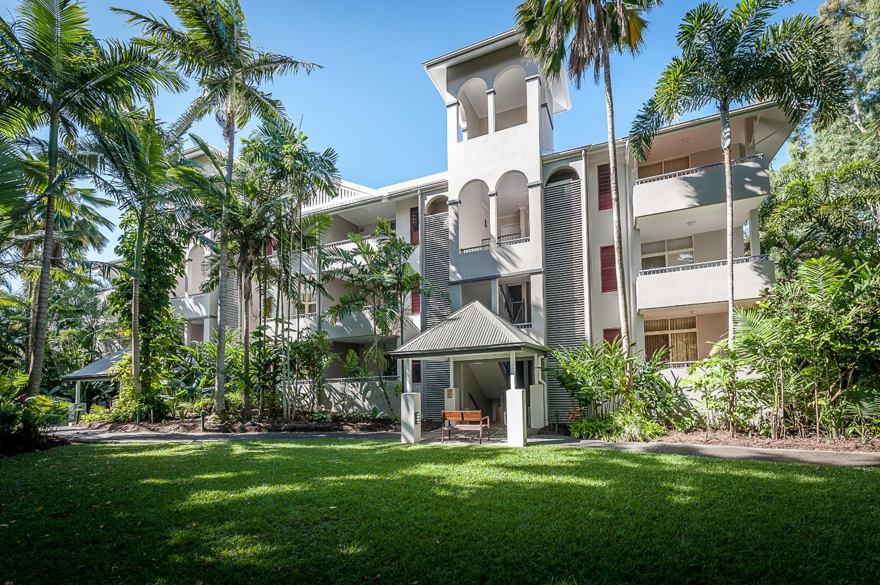 Oasis at Palm Cove
