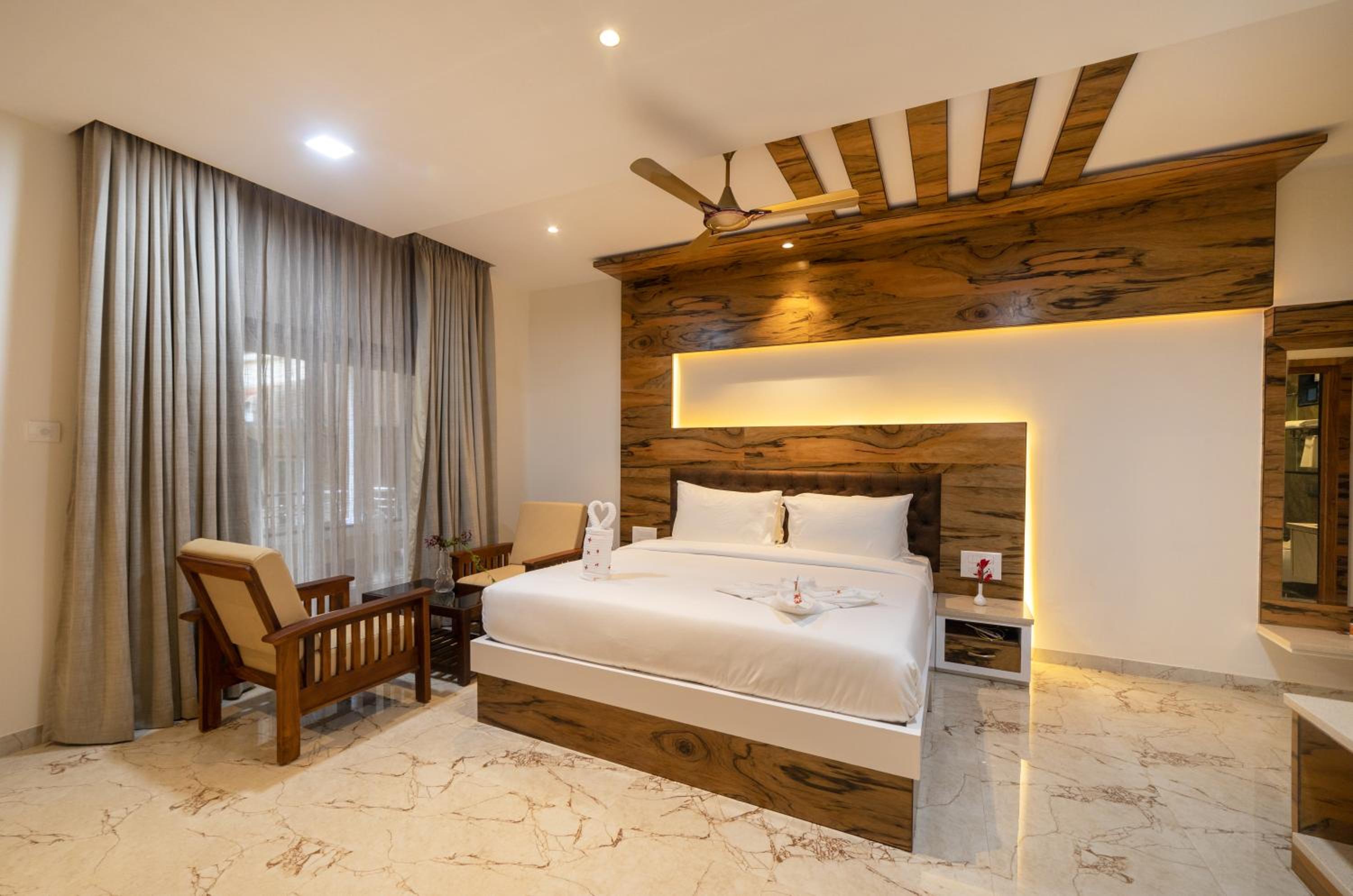 SR Jungle Resort