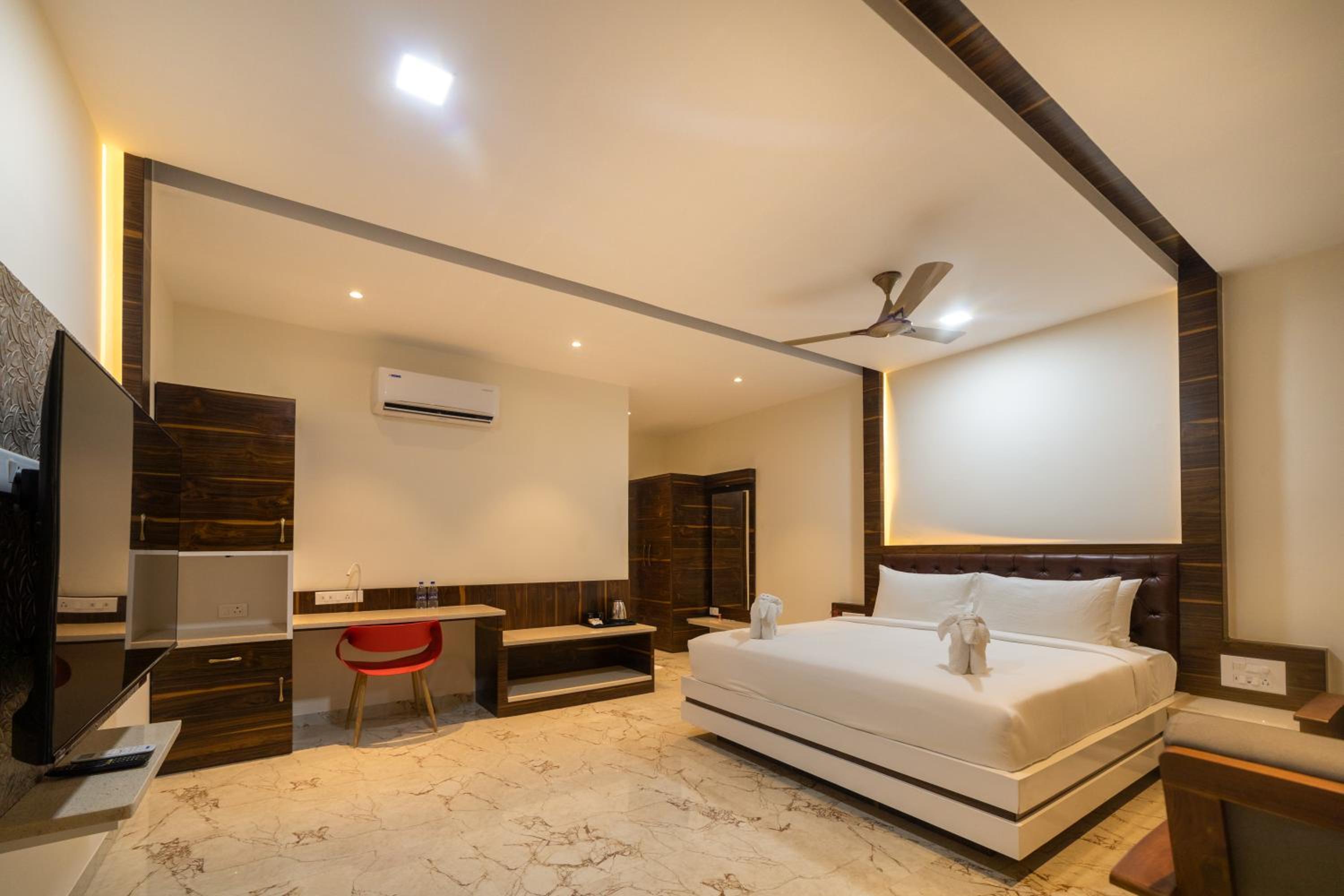SR Jungle Resort