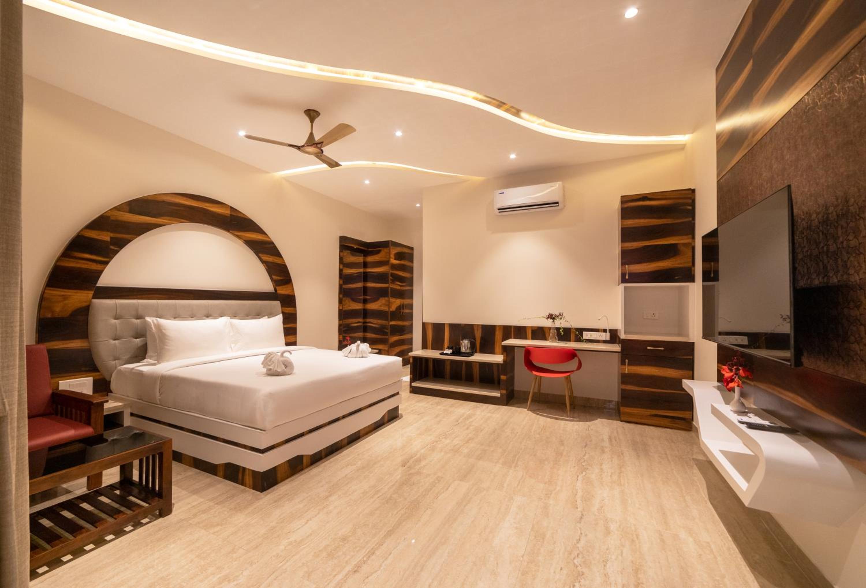 SR Jungle Resort