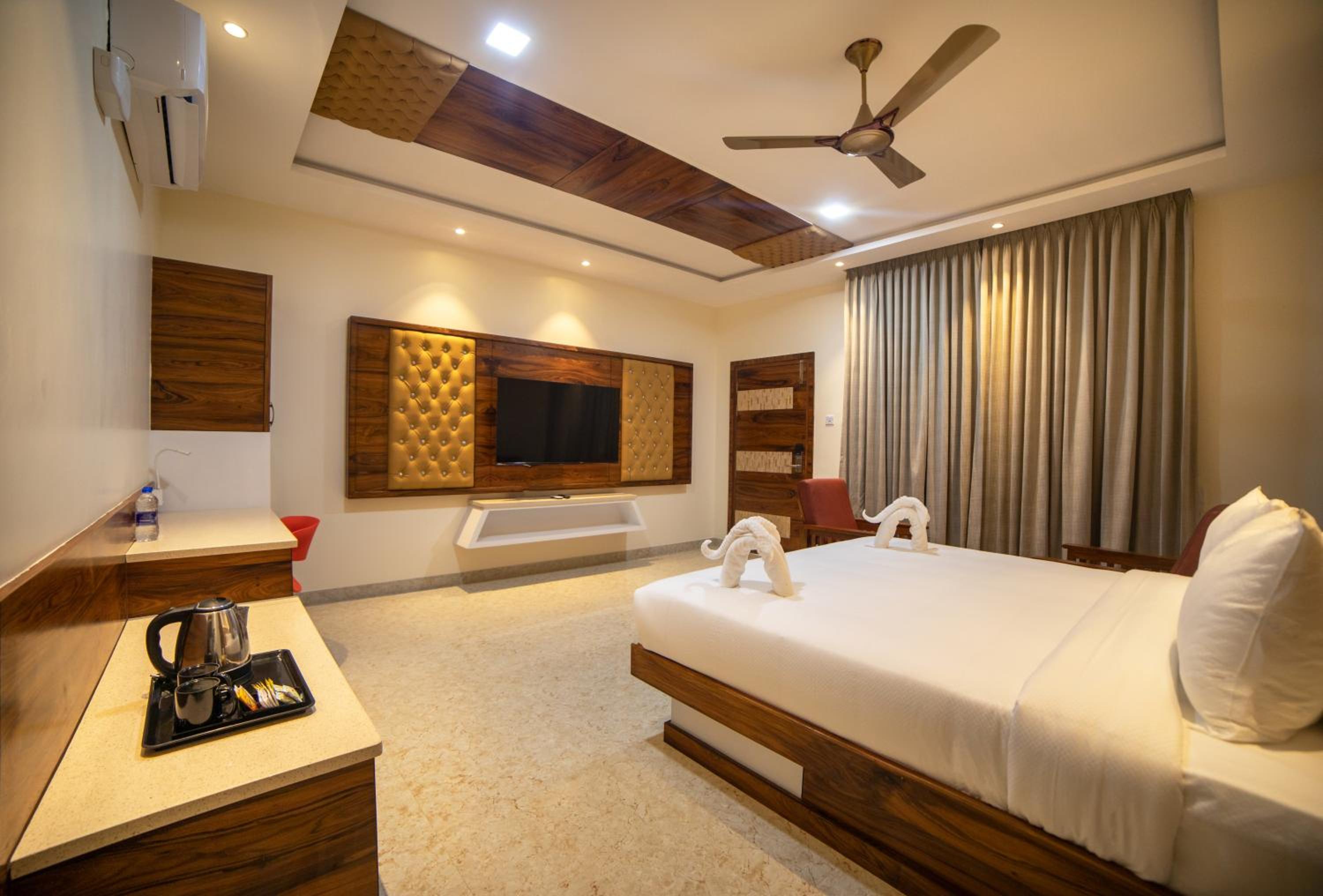 SR Jungle Resort