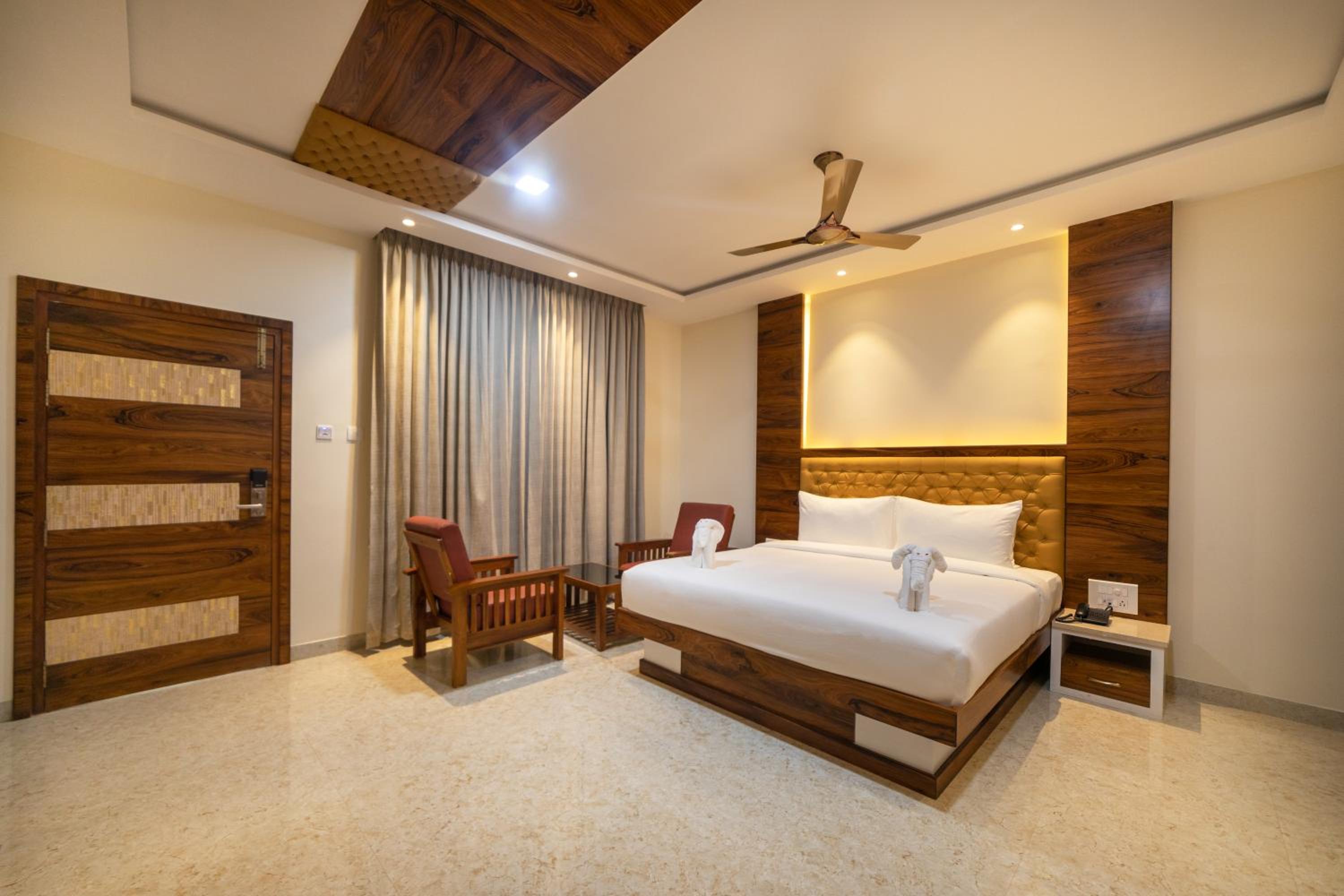 SR Jungle Resort