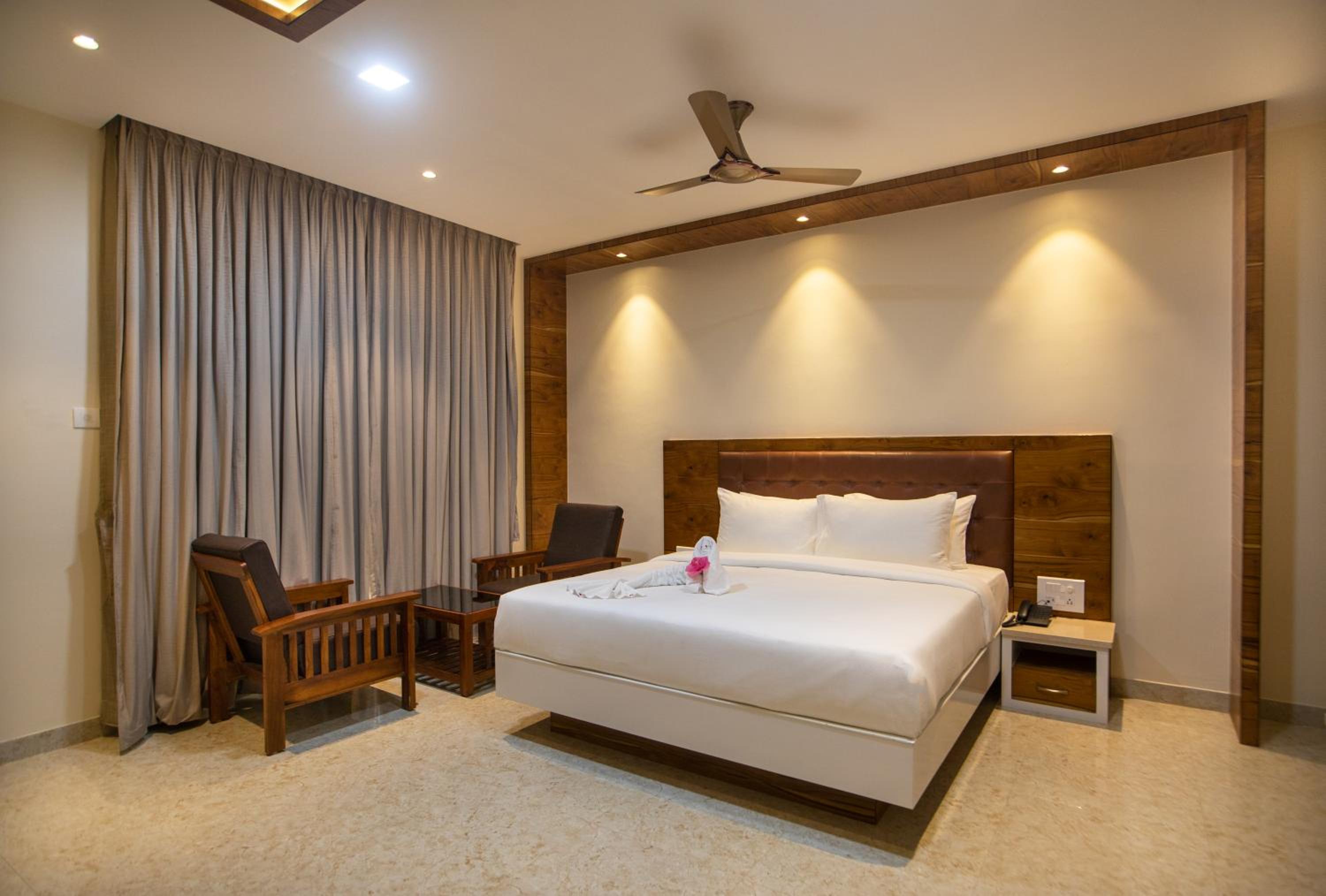SR Jungle Resort