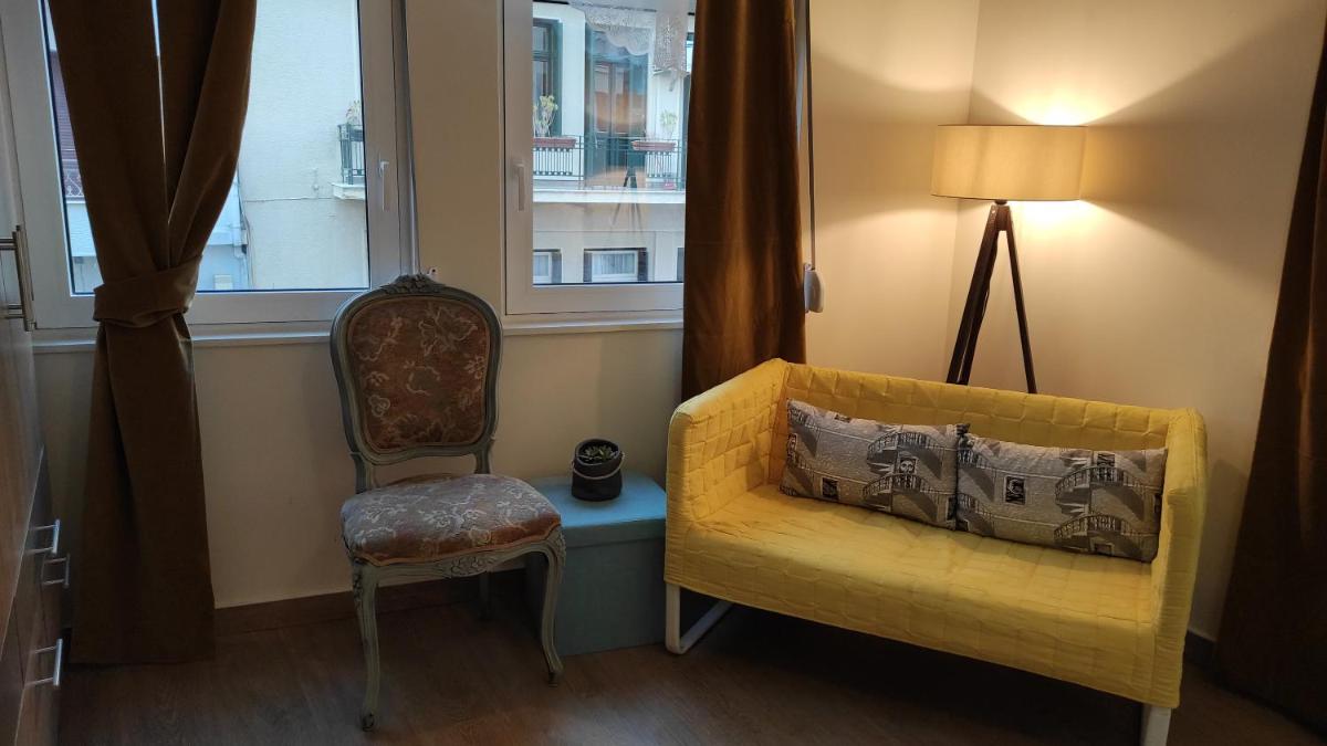 Athens Living room