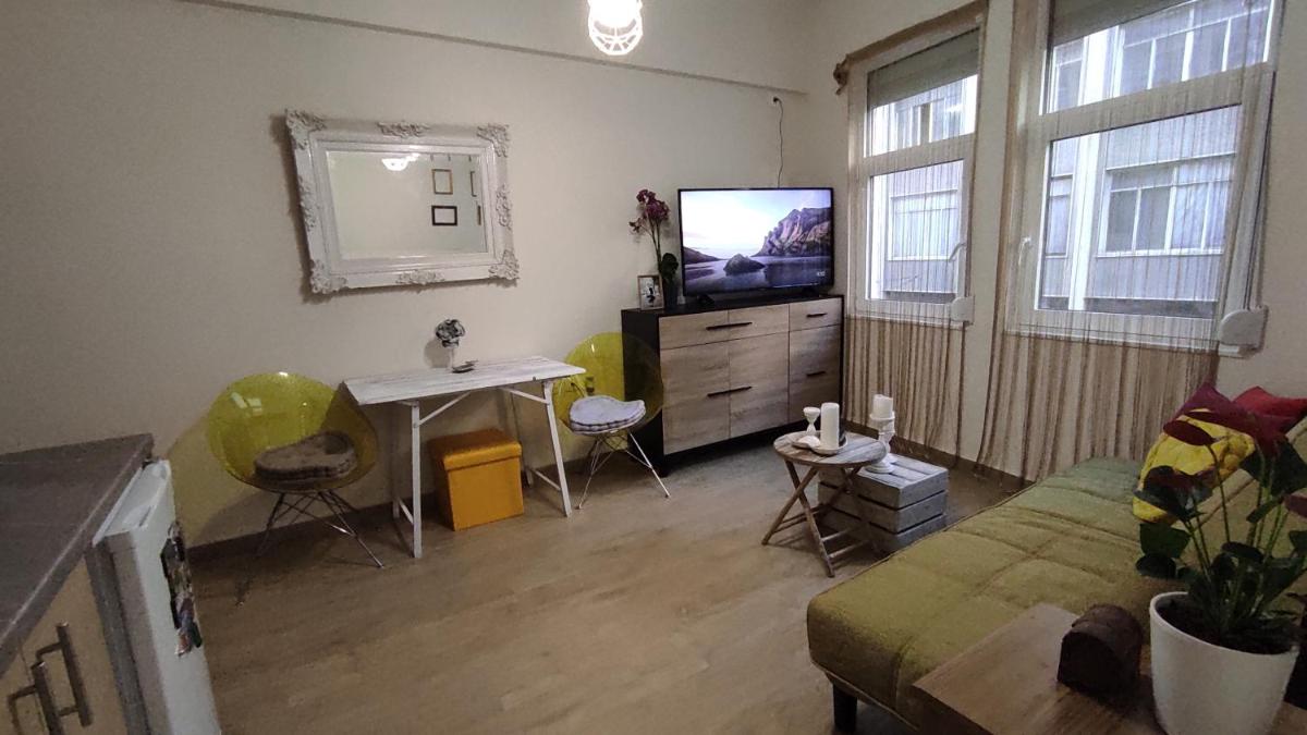Athens Living room