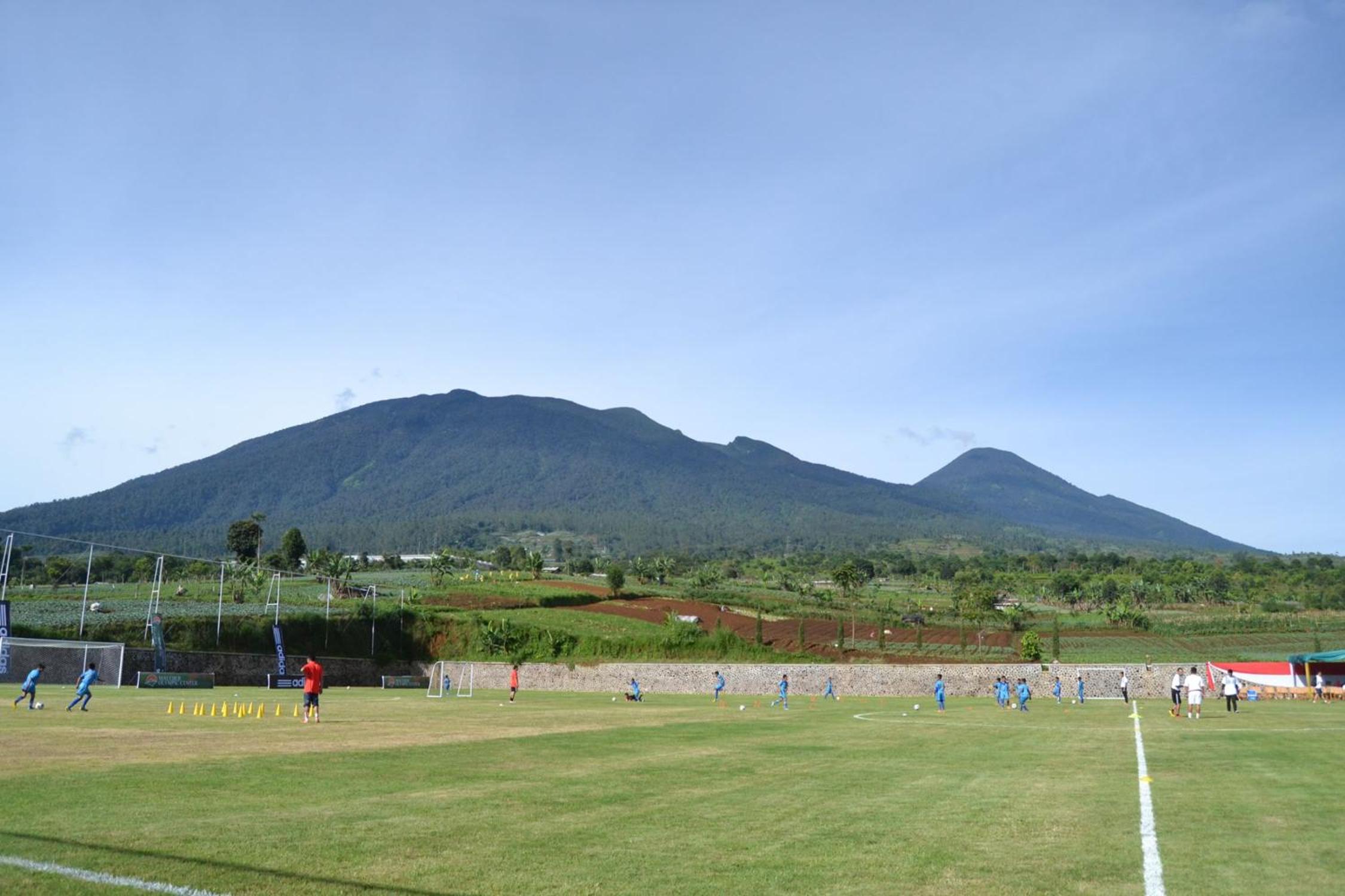 Villa Green Fresh - Bumi Ciherang - Cipanas view 5