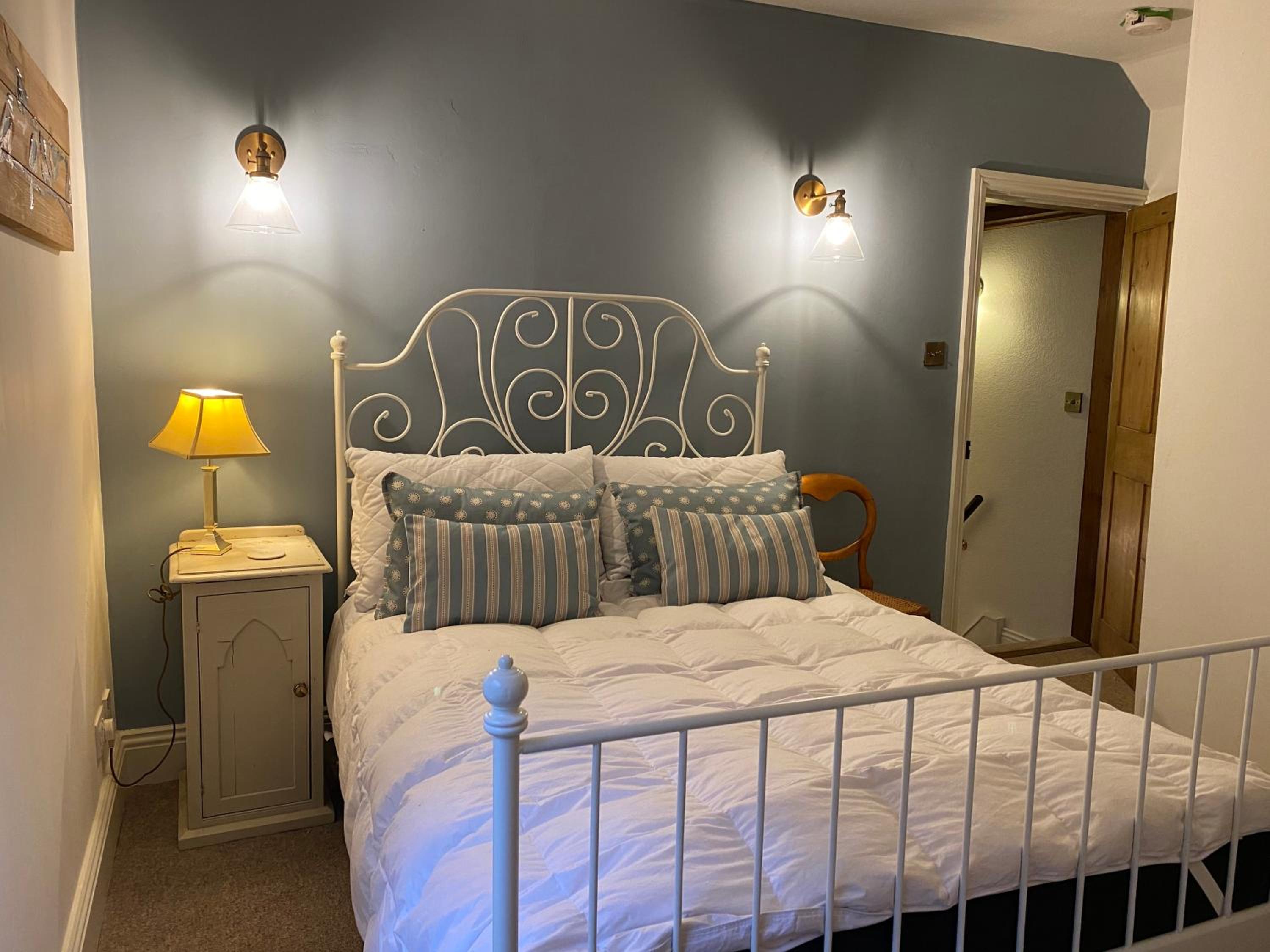 Rock View Cottage, 2 bedrooms near Alton Towers