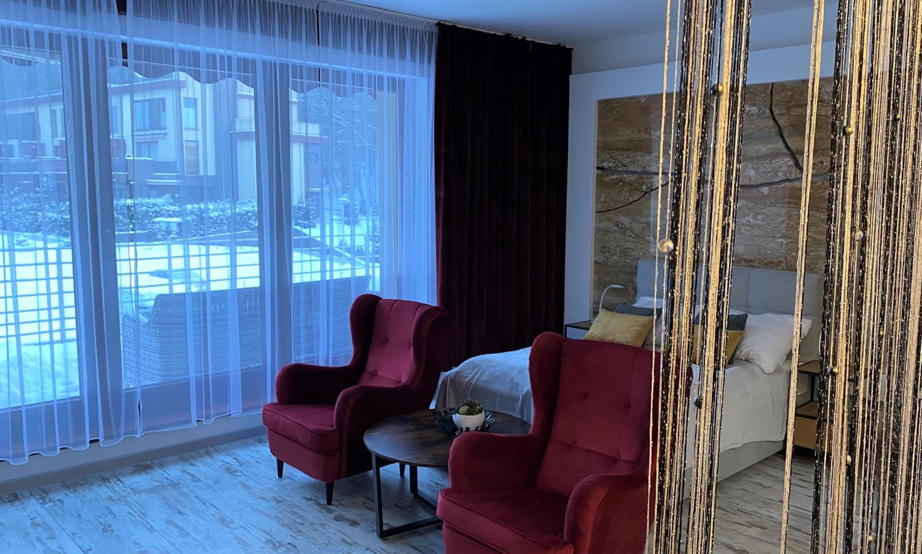 Apartament z tarasem view 4