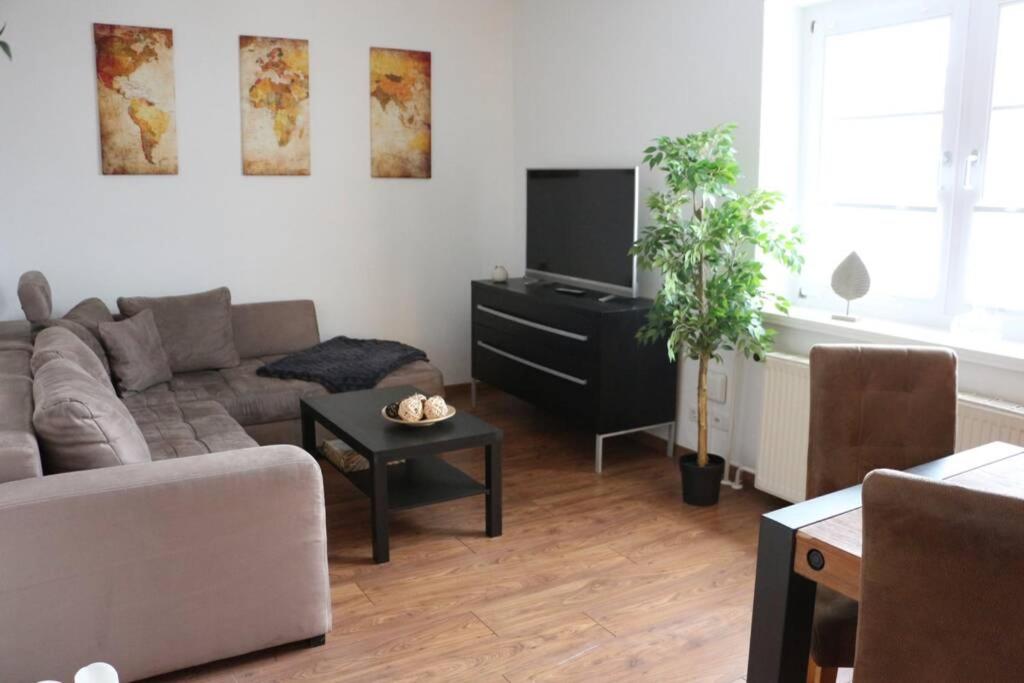 Dresden Vacations - Zentralgelegene 4-Raum Ferienwohnung bis 8 Pers. - Property Image 4