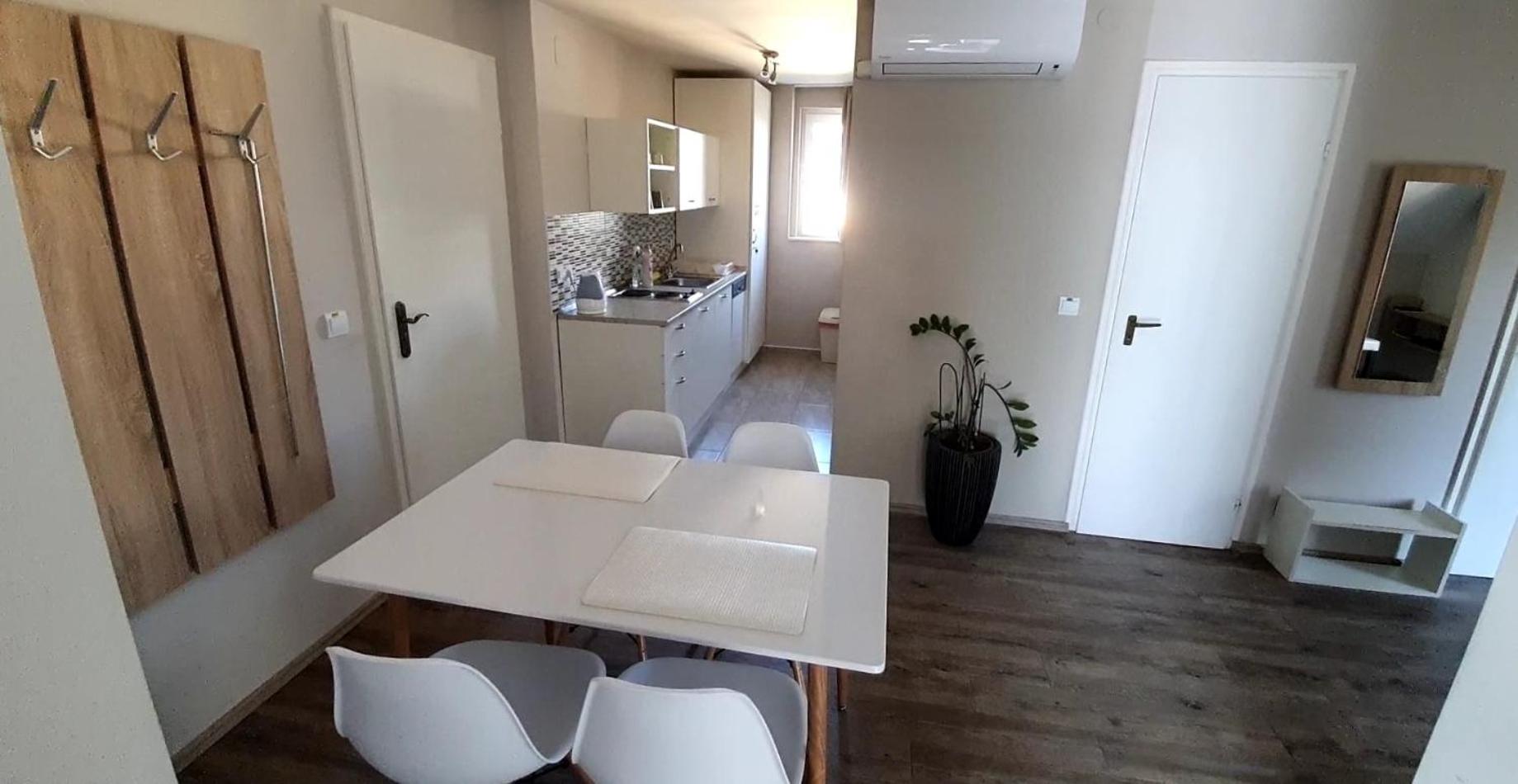Ancsi Apartmanház