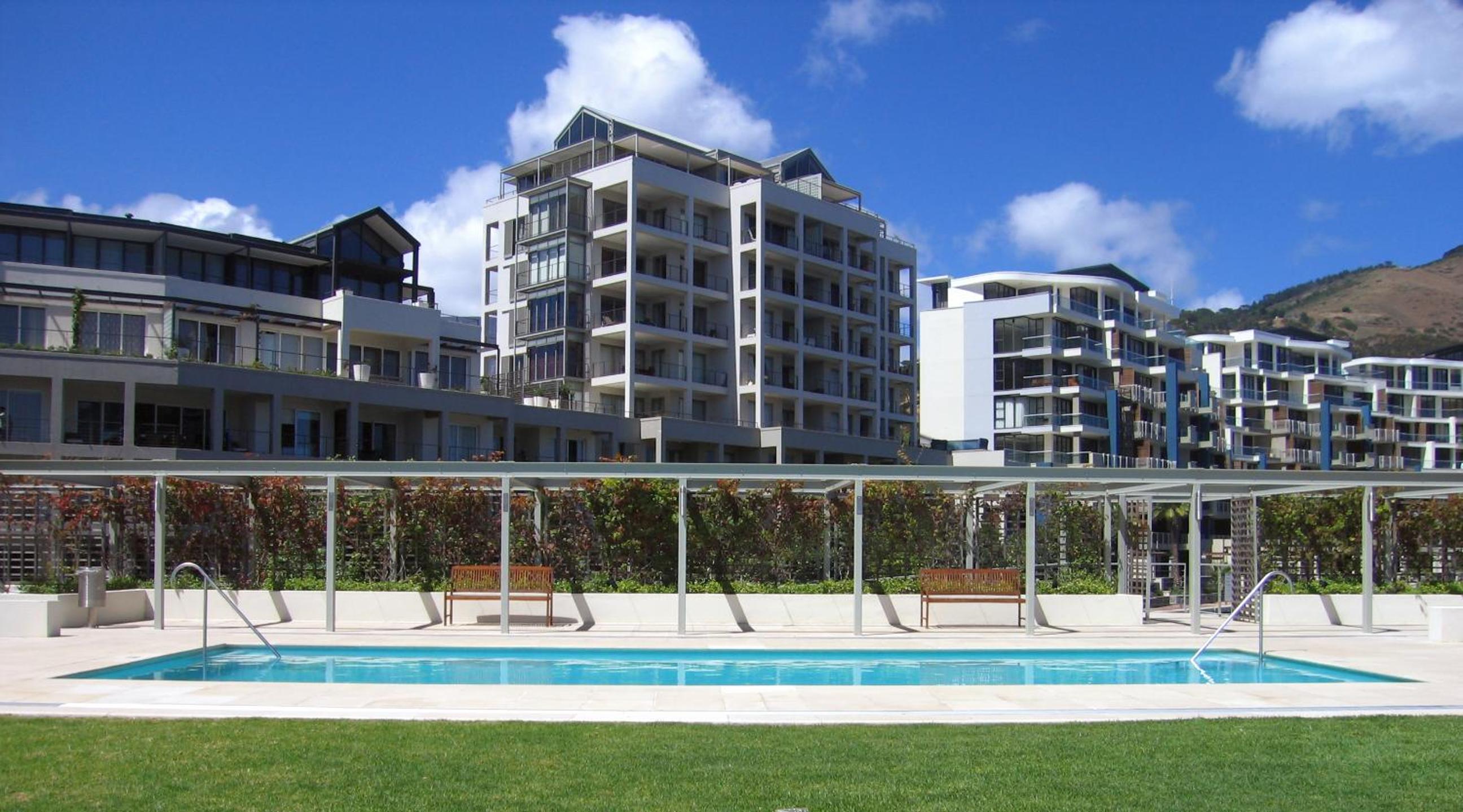 Two Bedroom Apartment - fully furnished and equipped