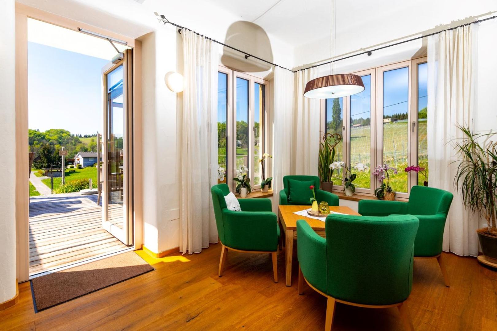 Weingut und Gästezimmer Perner