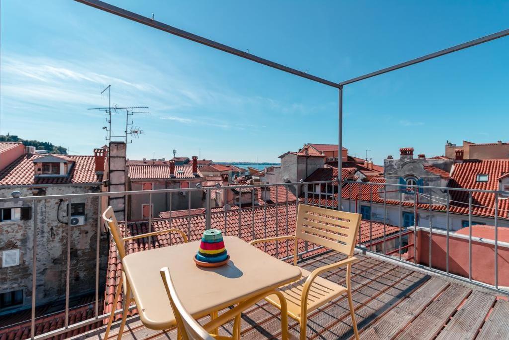 Apartments Artemus Music view 2