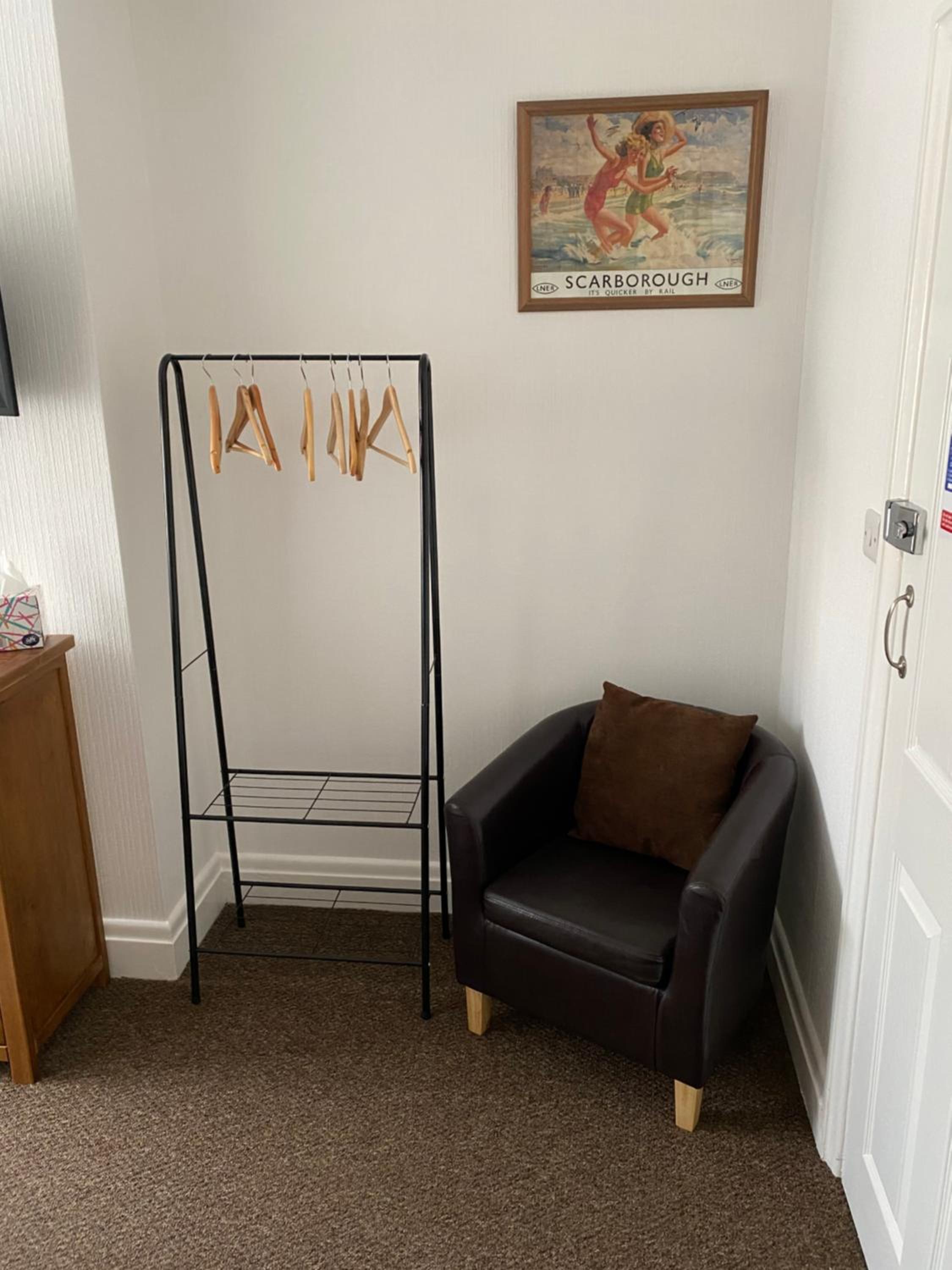 Photo 18