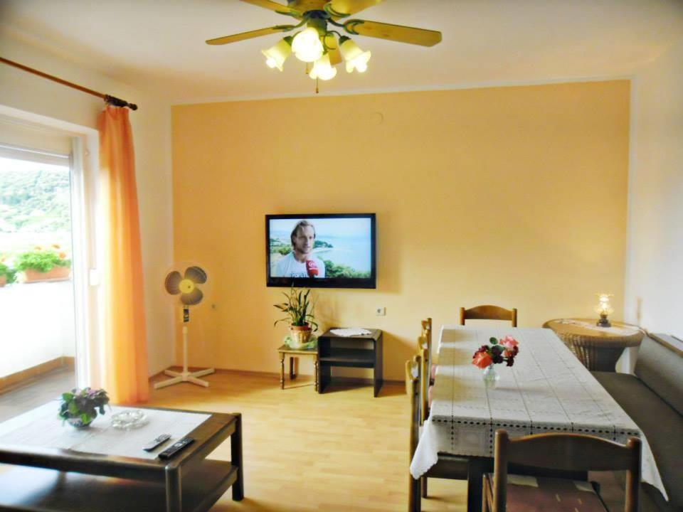 Apartments Josip 2830 view 4