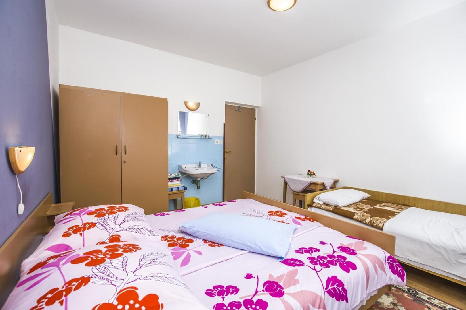 Rooms Padovan view 4
