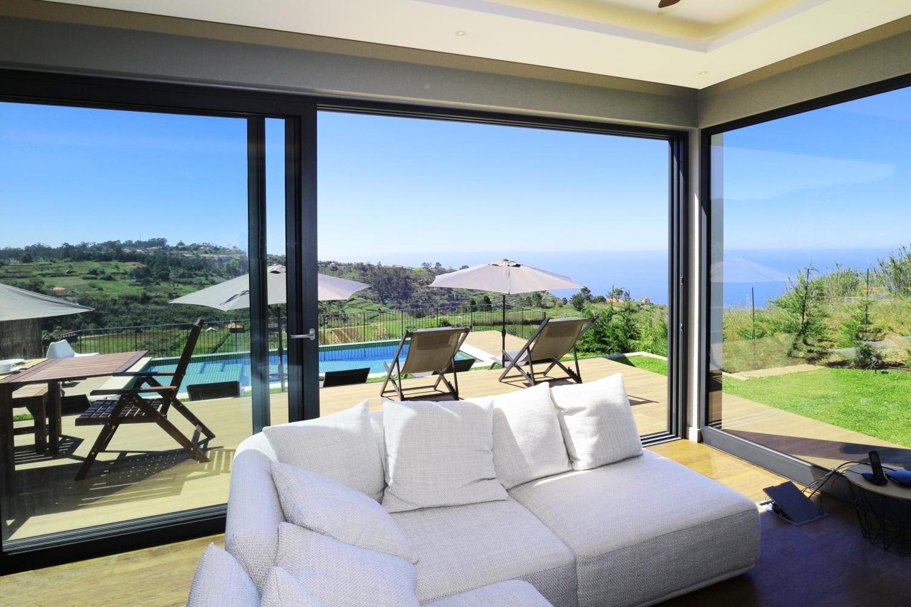 Beautiful Calheta Villa Villa Bella Vita 3 Bedrooms Stunning Sea Views view 5