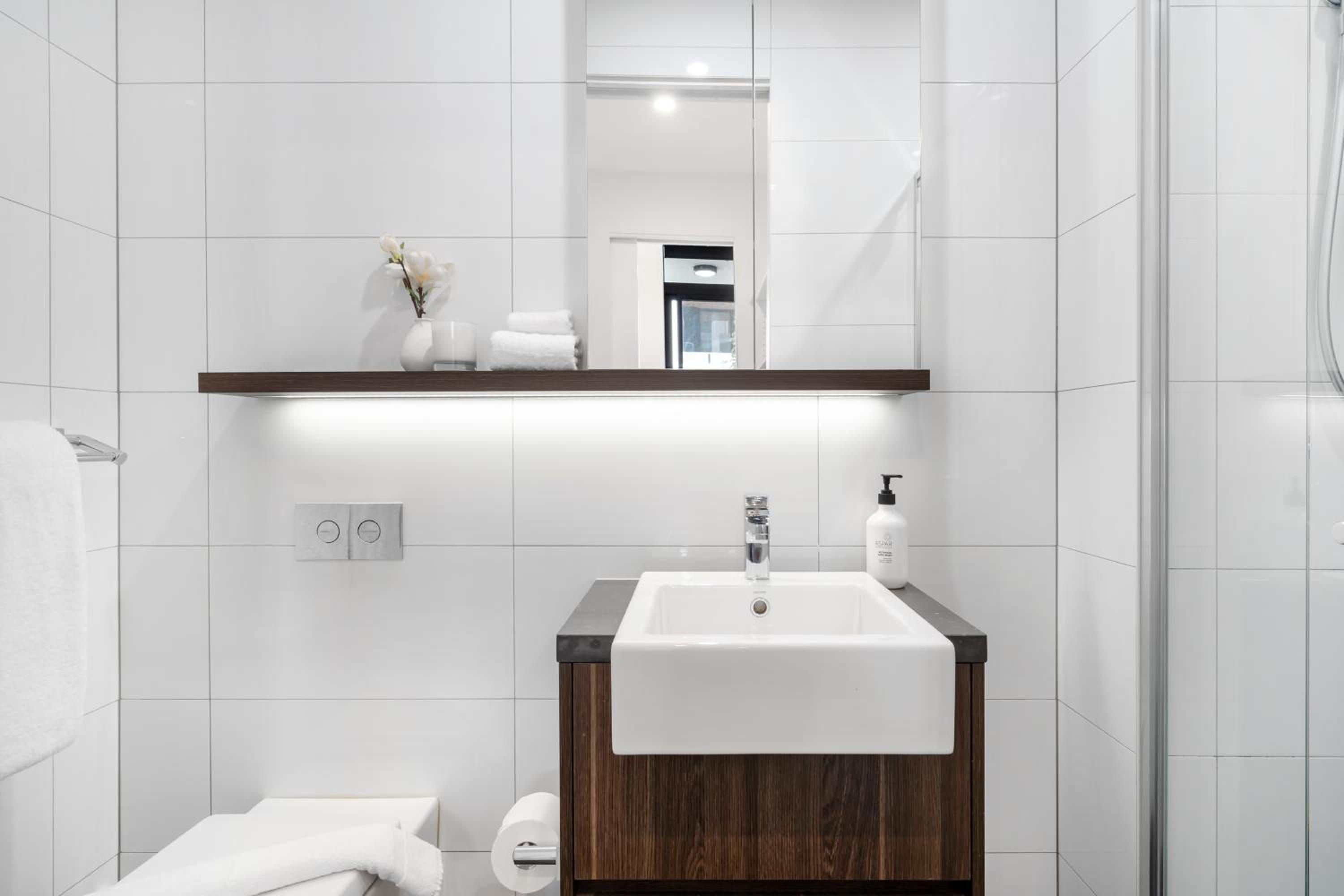 Kerridge St Apartments by Urban Rest