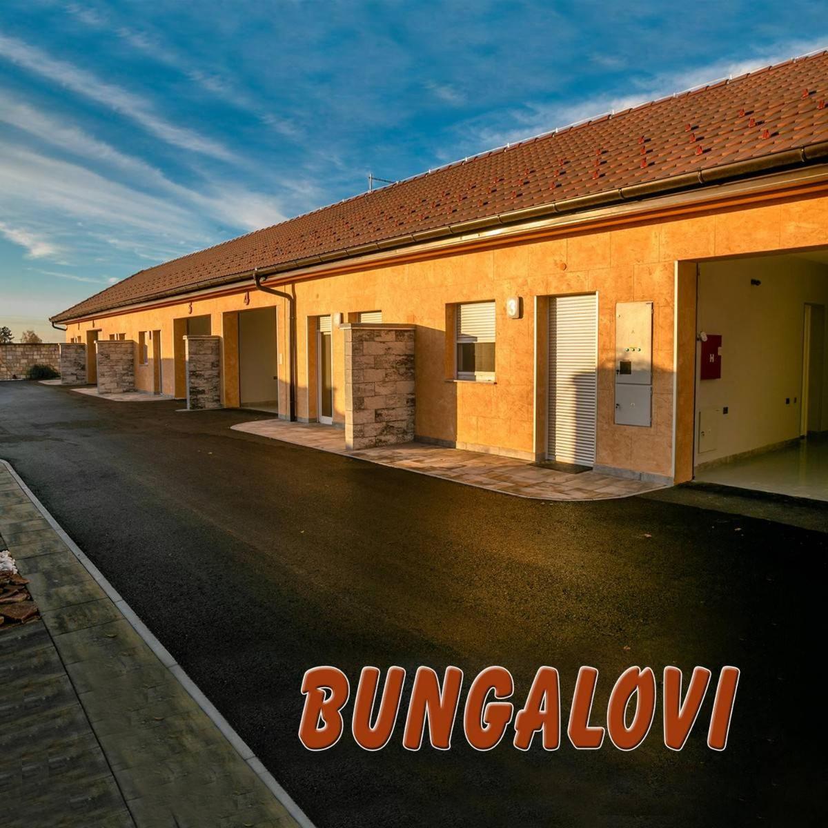 Motel Atos Bungalovi view 5