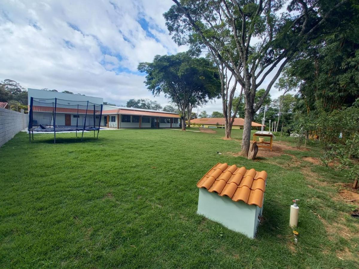 Chácara com Piscina-JundiaÍ SP