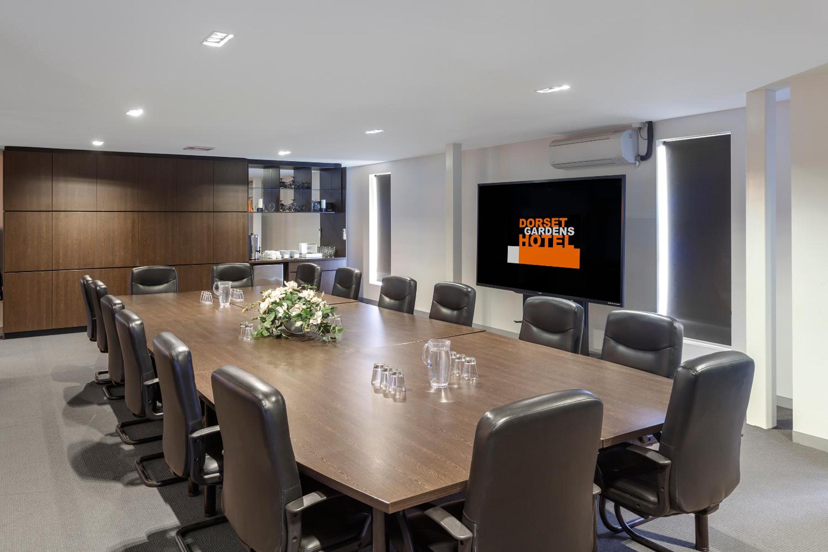 meeting & event spaces