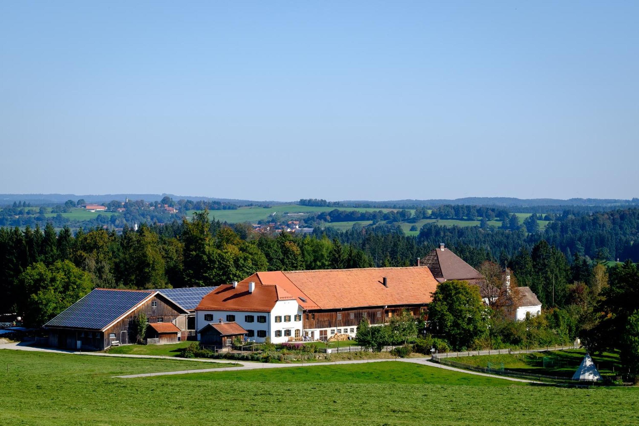 Gut Grasleiten view 5