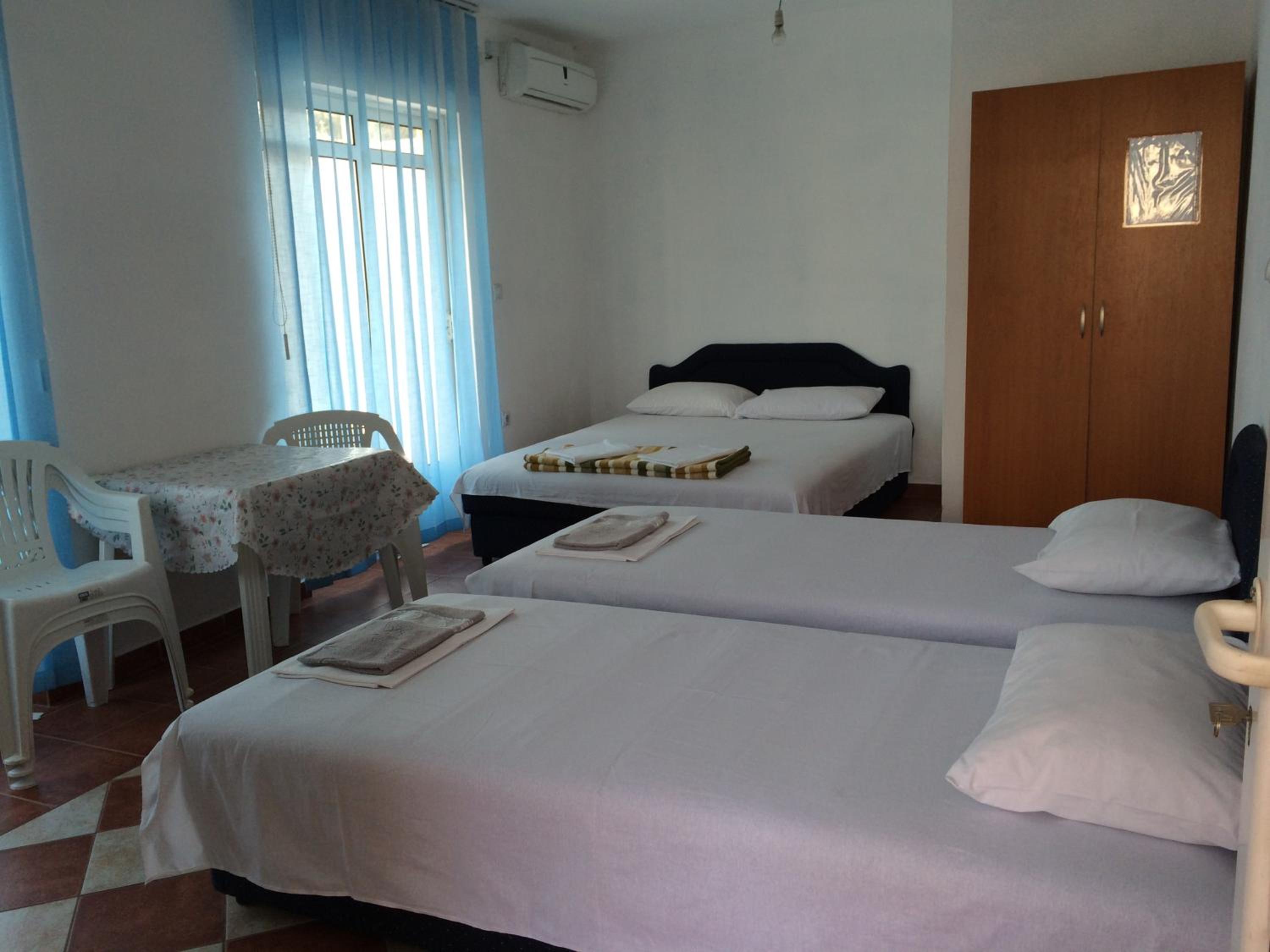 Apartments Delfin
