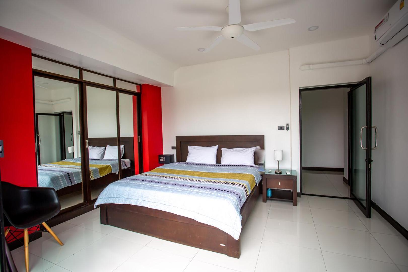 4poolvillas