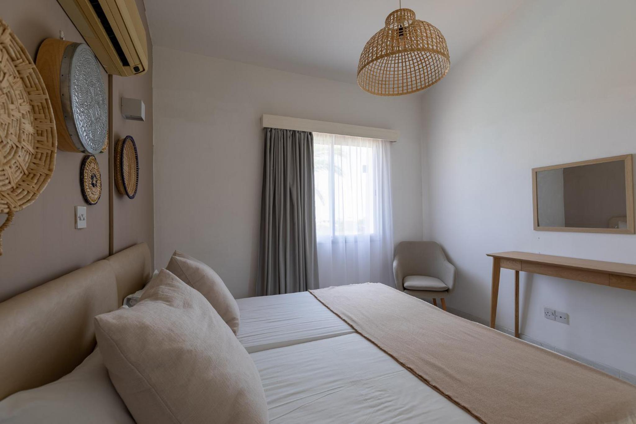 Socrates Apartments