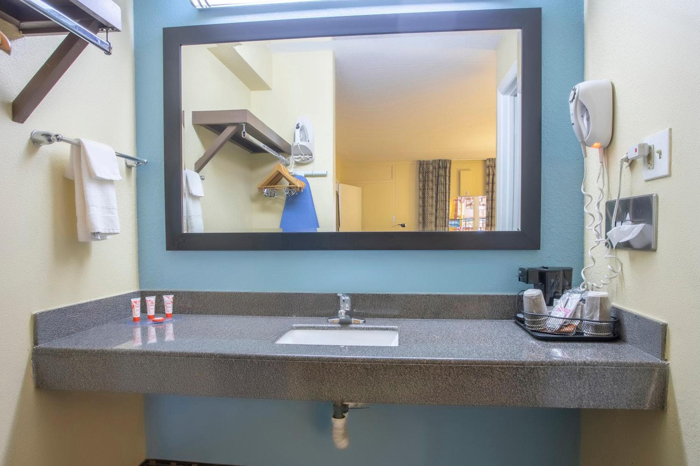 OYO Hotel Knoxville TN Cedar Bluff I-40, Φωτογραφία 36