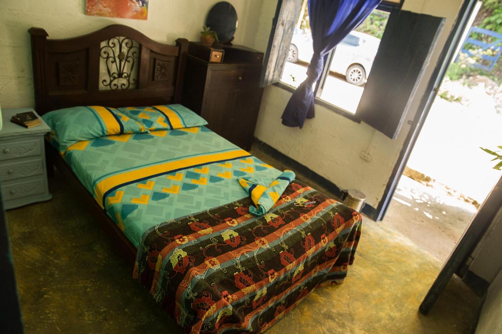 Hostal La Mariapolis