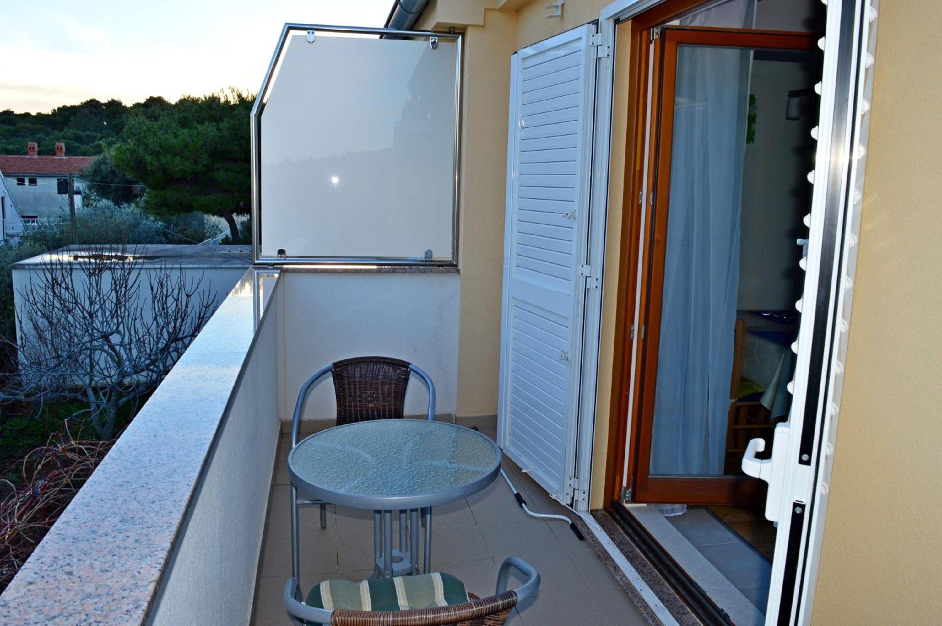 Apartments Vilim Tisno photo 3