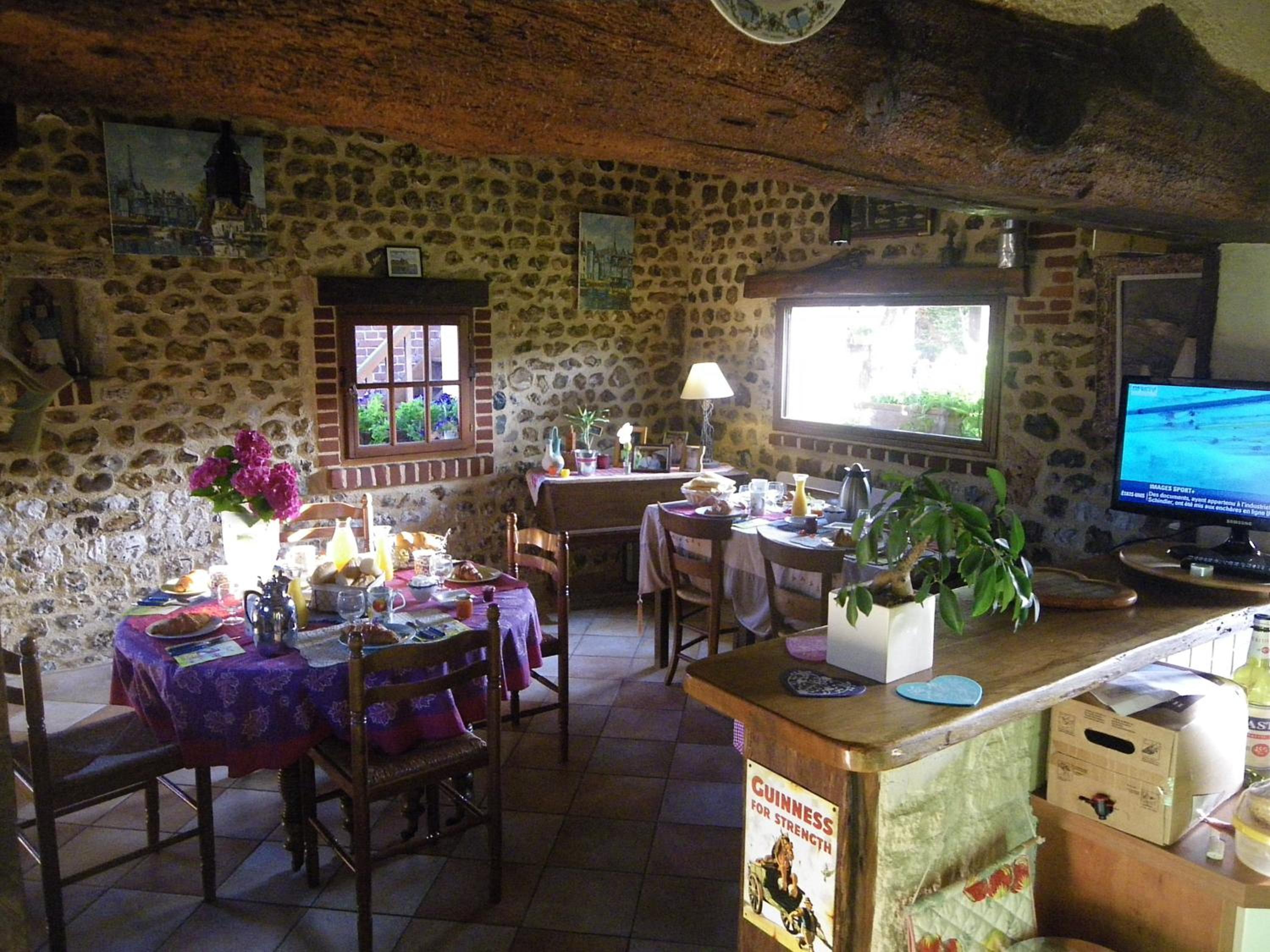 Photo 25