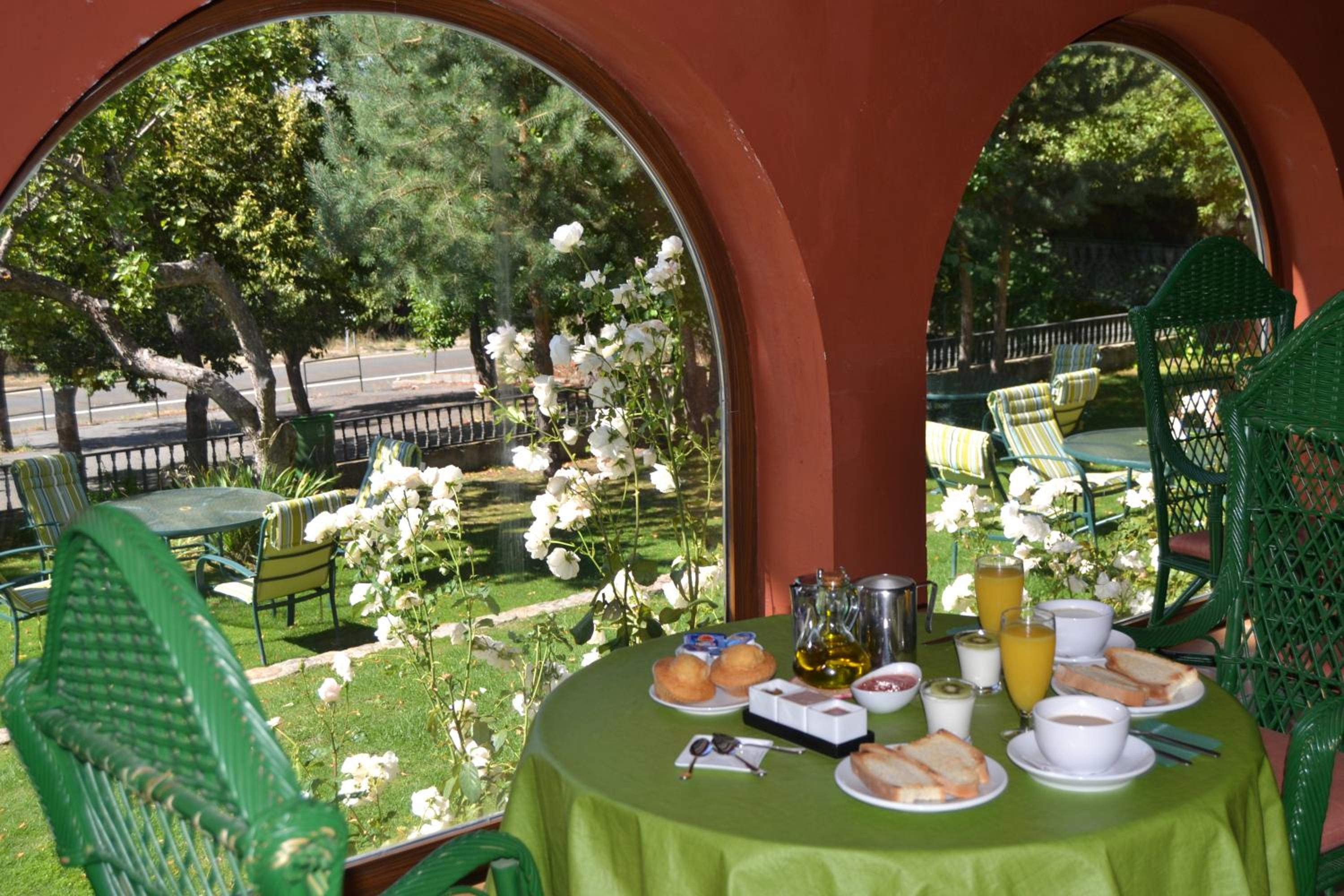 Hospedium Hostal Almanzor