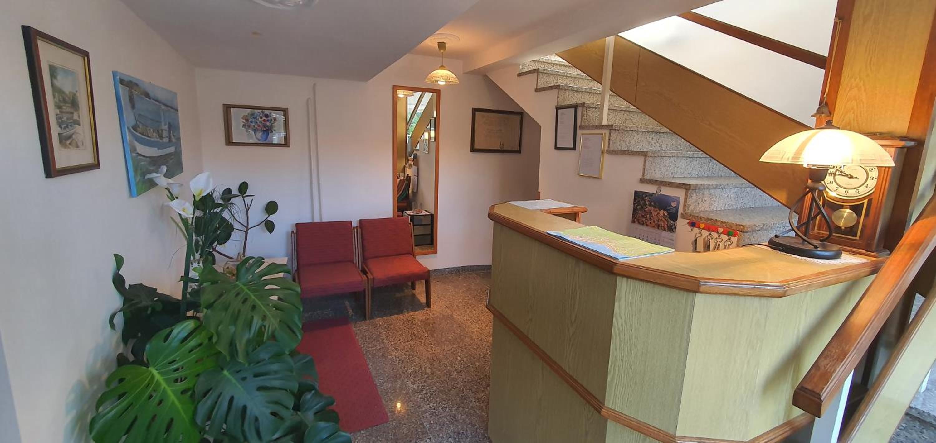 Garni Stanger view 2