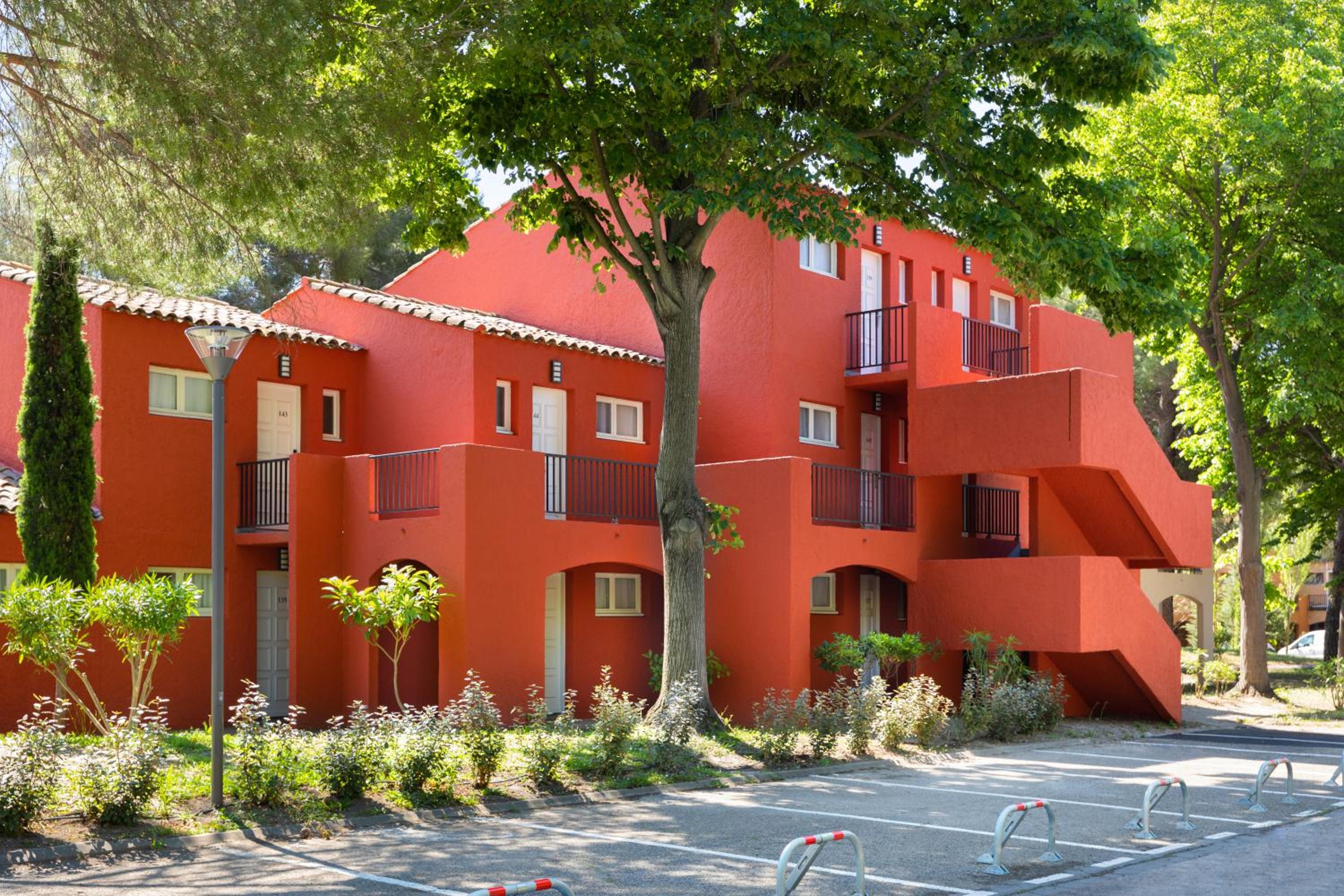 Arles Vacations - SOWELL HOTELS L'Olivier - Property Image 33