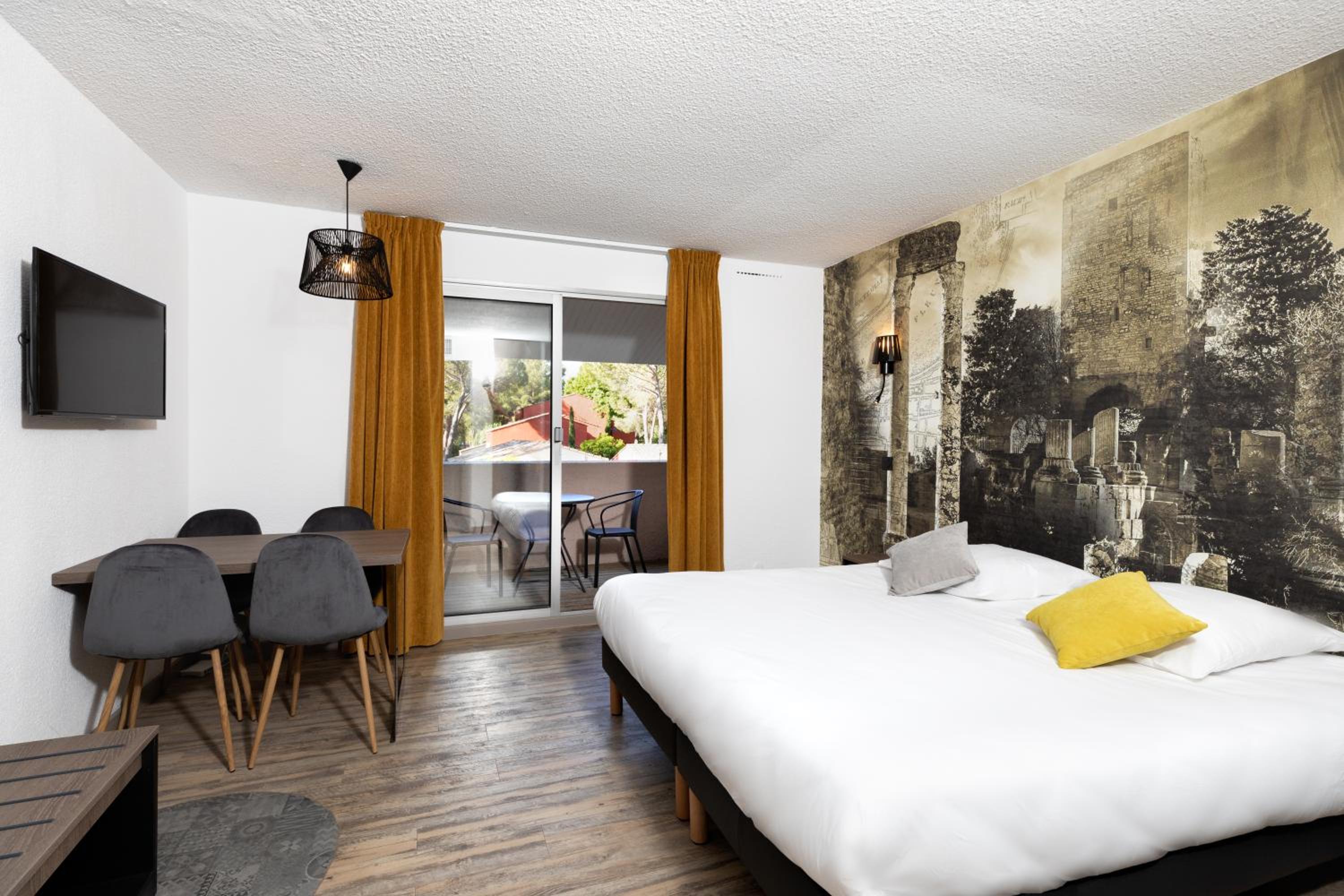 Arles Vacations - SOWELL HOTELS L'Olivier - Property Image 30