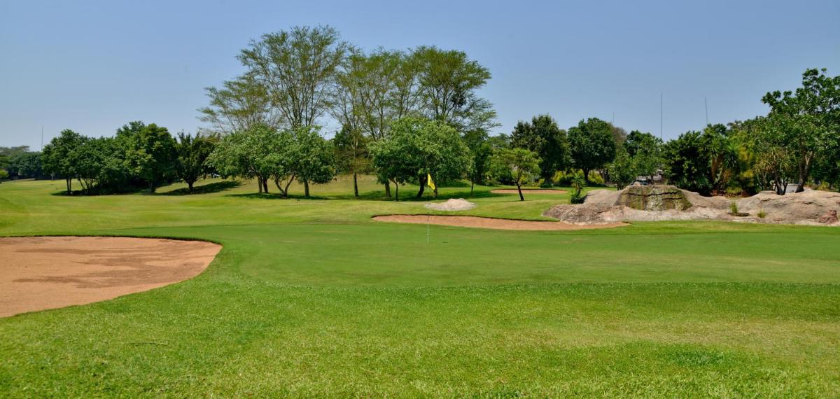 Hazyview Vacations - Cambalala - Private Villa - in Kruger Park Lodge - Serviced Daily, Free Wi-Fi - Property Image 18